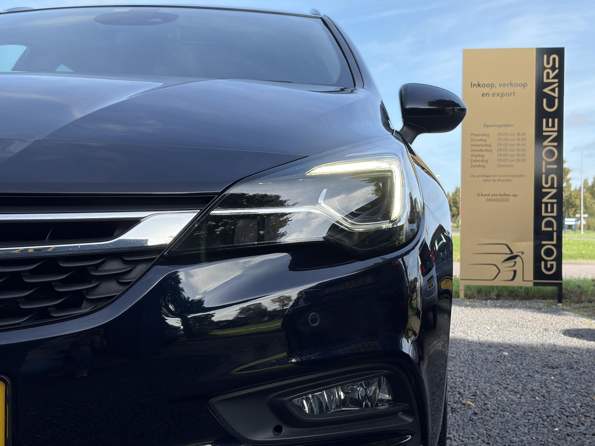 Opel Astra Sports Tourer 1.4 Business Executive ✓2 Eigenaar✓Camera✓Navi✓Trekhaakt✓Carplay✓Stoelverw✓Stuurverw✓Automaat✓Dealer Onderhouden✓Keyless✓Clima✓Cruise✓Pdc V+A✓Halfleder✓Comfortstoelen✓150pk✓Rijstrooksensor✓Dodehoeksensor✓Elekt Stoelen✓Lm velgen✓N.