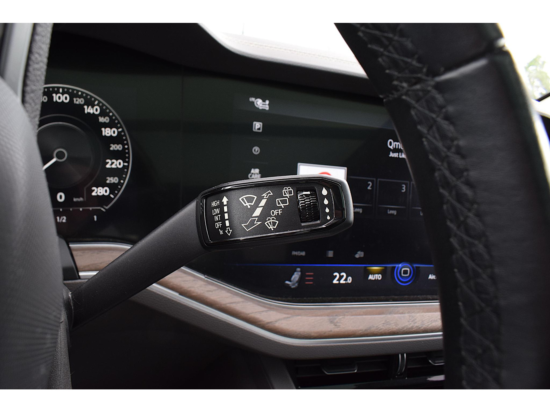 Volkswagen Touareg 3.0 TSi eHybrid 4MOTION | Trekhaak | Luchtvering | Pano | Leer | Memory | SOH 97,6%