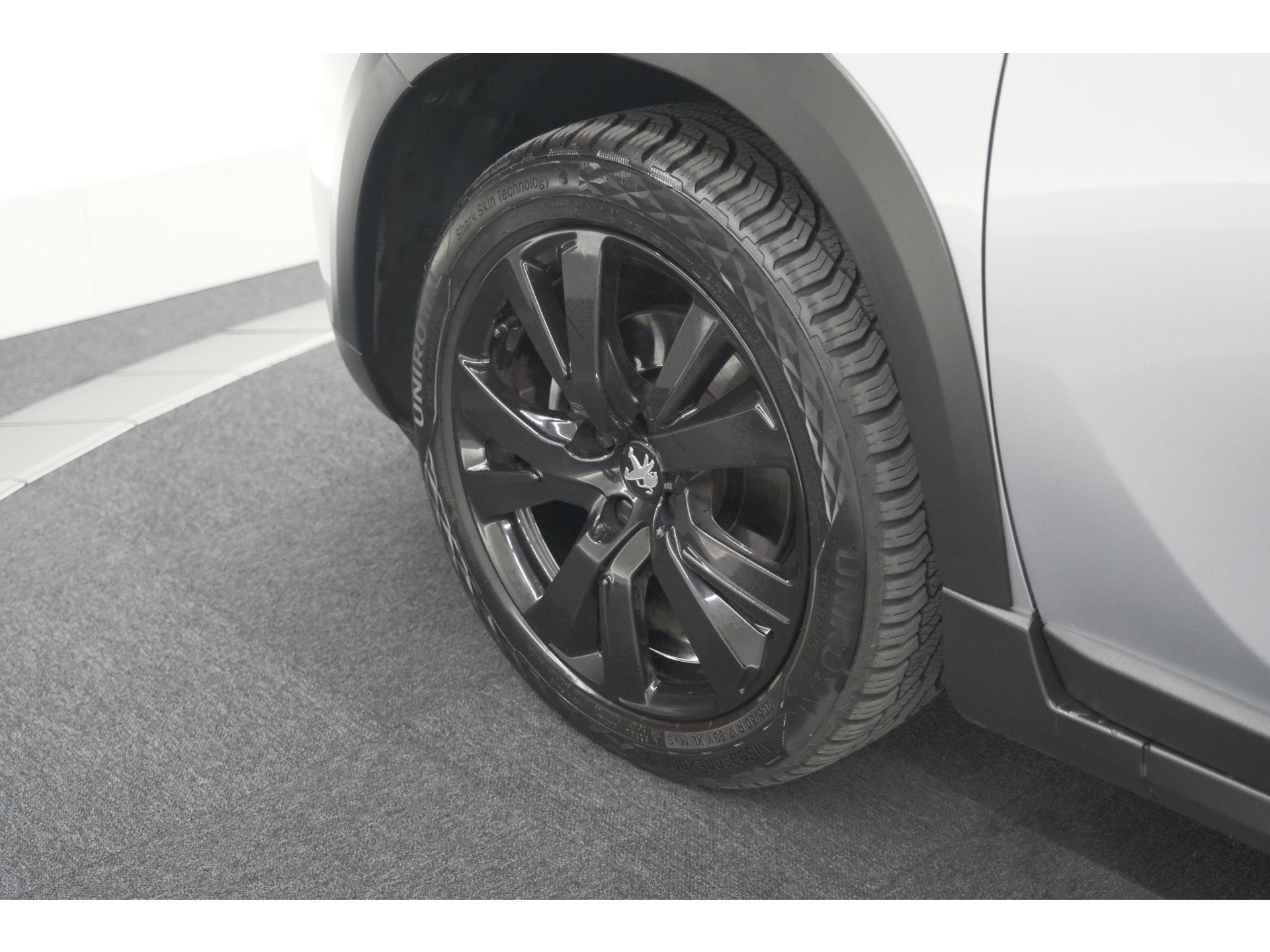 Peugeot 2008 PureTech 110 EAT6 GT | Trekhaak | Camera | Panoramadak | Apple Carplay