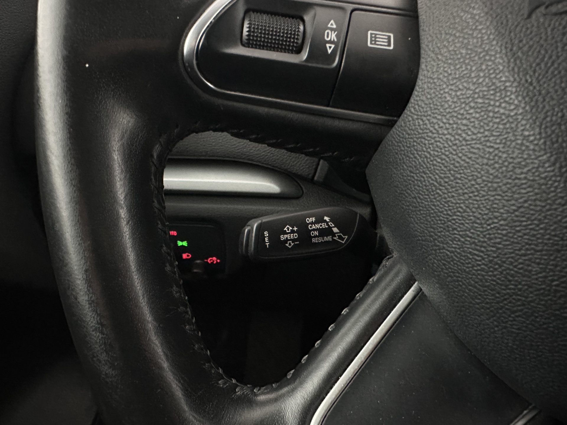 Audi A3 Limousine 1.6 TDI S-Line Ambition Sport Edition *XENON | NAVI-FULLMAP | COMFORT-SEATS | PRIVACY-GLASS | ECC | PDC | CRUISE | 18''ALU*