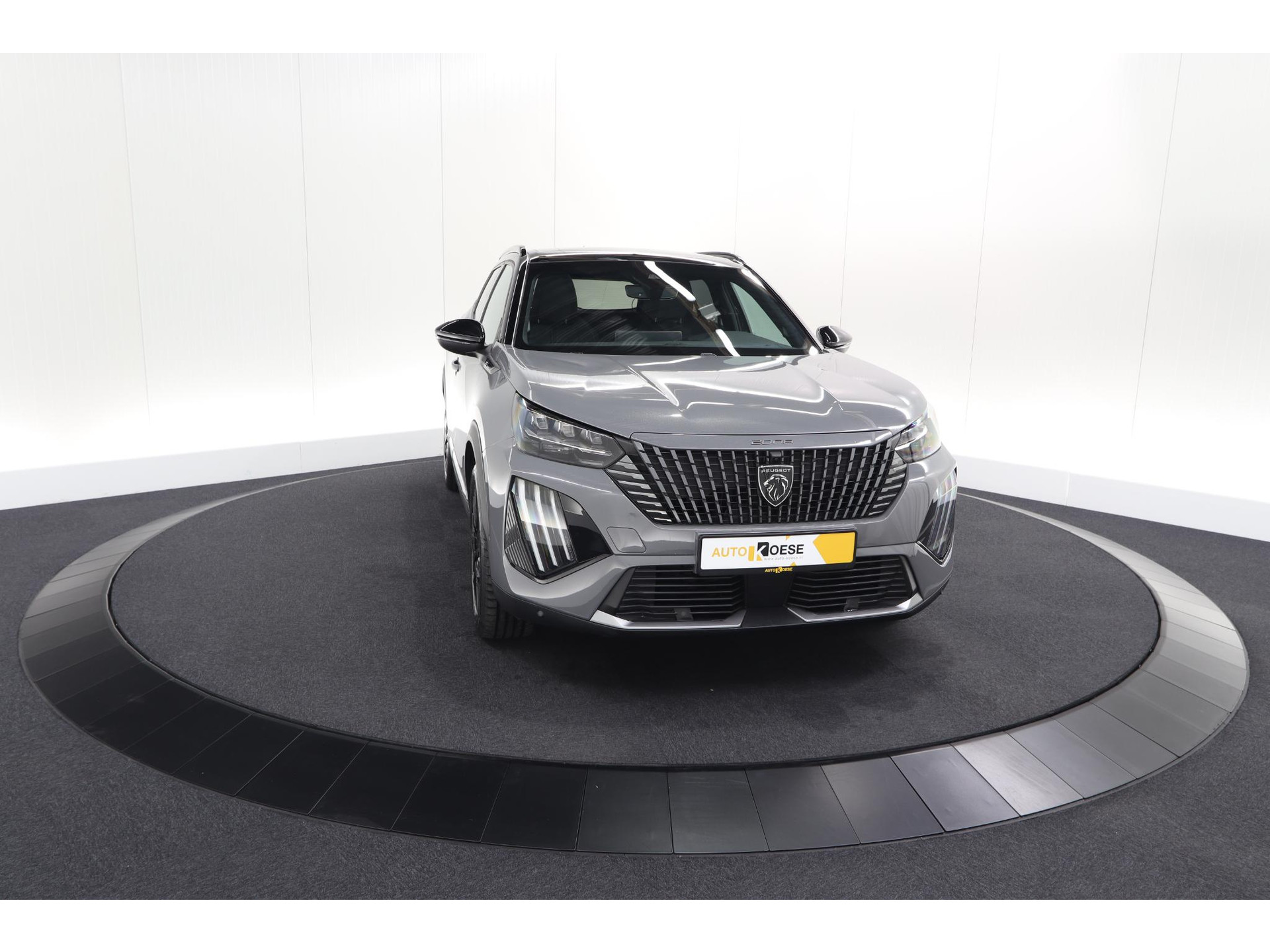 Peugeot e-2008 EV GT Avantage 54 kWh | 96.8% SOH | 11 KW Lader | 360 Camera | Panoramadak | Dodehoekdetectie