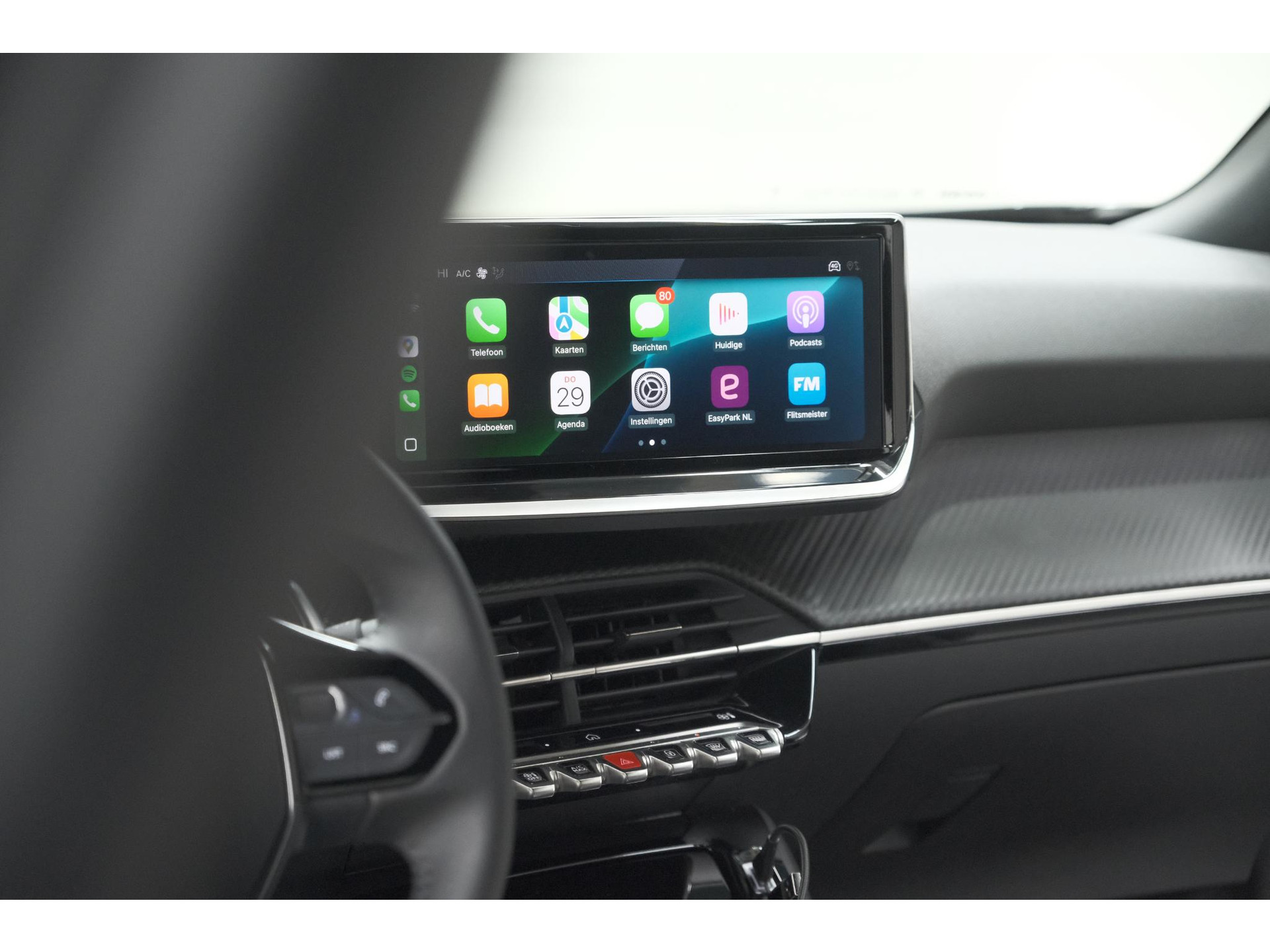 Peugeot 2008 Hybrid 145 e-DCS6 Allure | 360 Camera | Adaptieve Cruise Control | Dodehoekdetectie | Navigatie