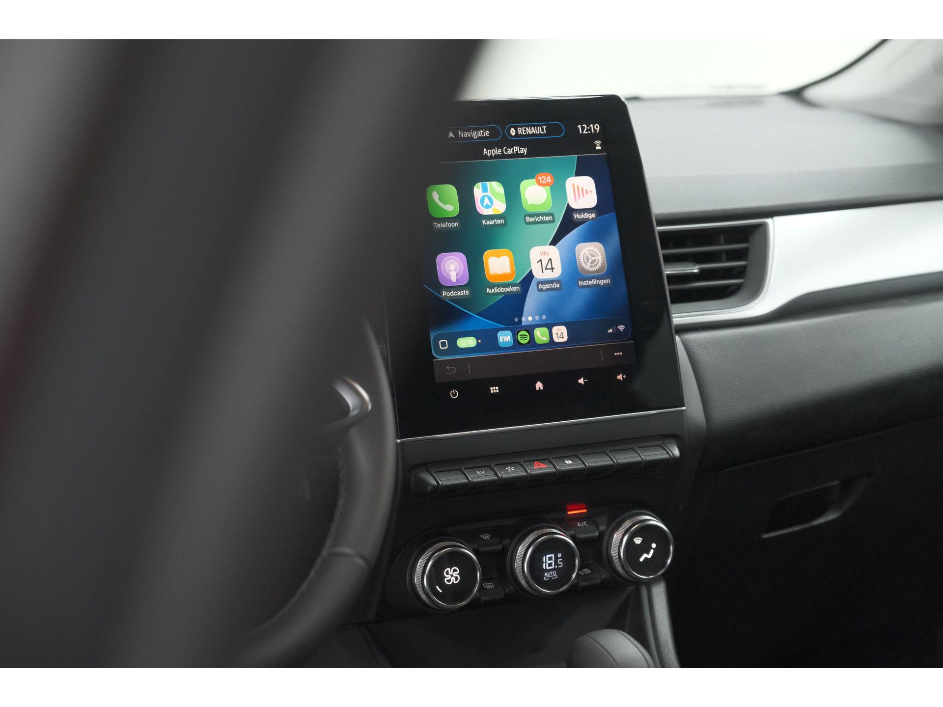 Renault Captur 1.6 E-Tech full hybrid 145 techno | Navigatie | Camera | Apple Carplay | 9.3 Inch Grootscherm
