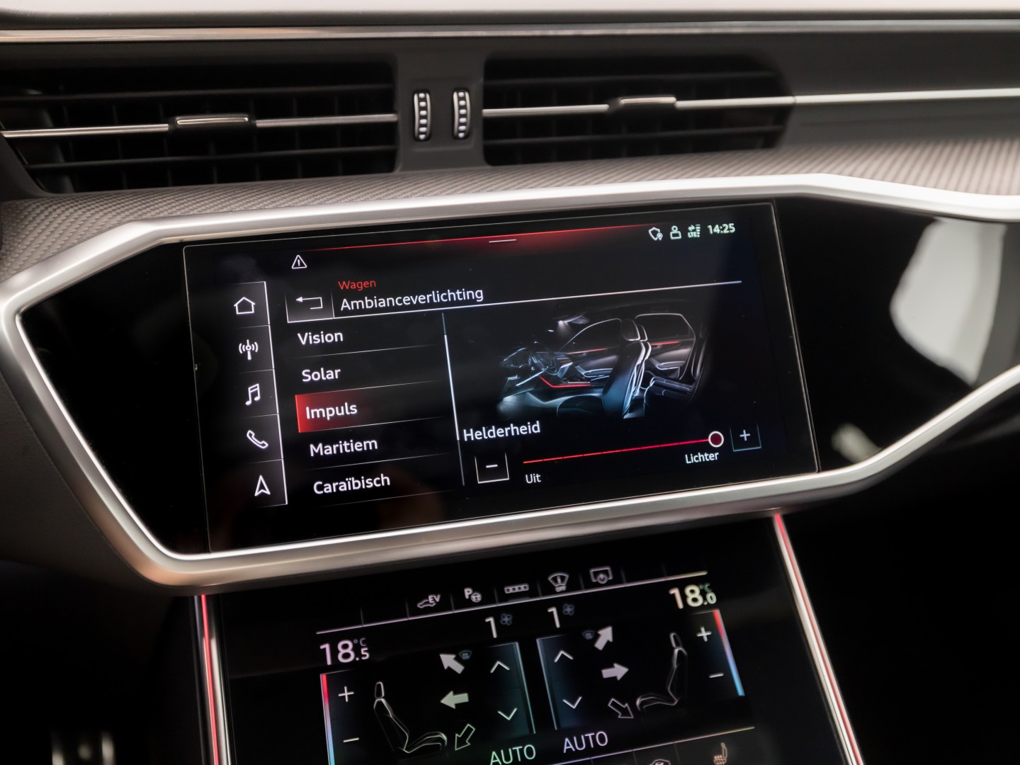 Audi A6 55 TFSI e Quattro S-Line Competition 367Pk Automaat (PANORAMADAK, CARBON PACK, BANG&OLUFSEN, APPLE CARPLAY, CAMERA, MEMORY SEATS, GETINT GLAS, HEAD-UP DISPLAY, ADAPTIVE CRUISE, SFEERVERLICHTING, NIEUWSTAAT)