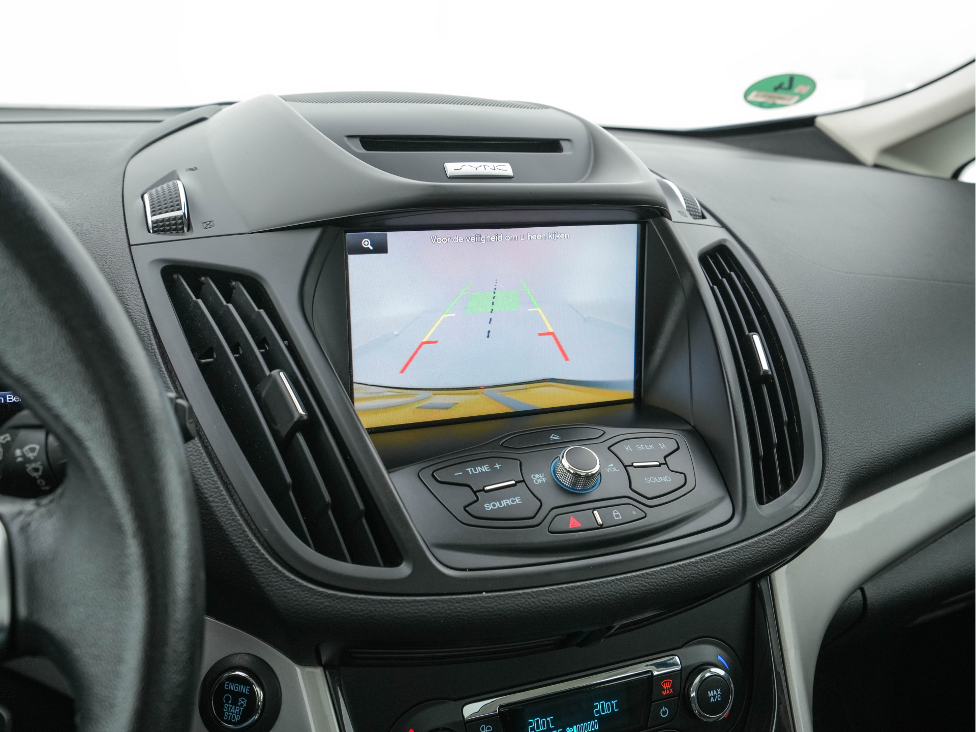 Ford C-Max 2.0 Plug-in Hybrid Titanium Plus Aut. *PANO | LEATHER | NAVI-FULLMAP | CAMERA | KEYLESS | HEATED-COMFORT-SEATS | ECC | DIGI-COCKPIT | PDC | 17''ALU*