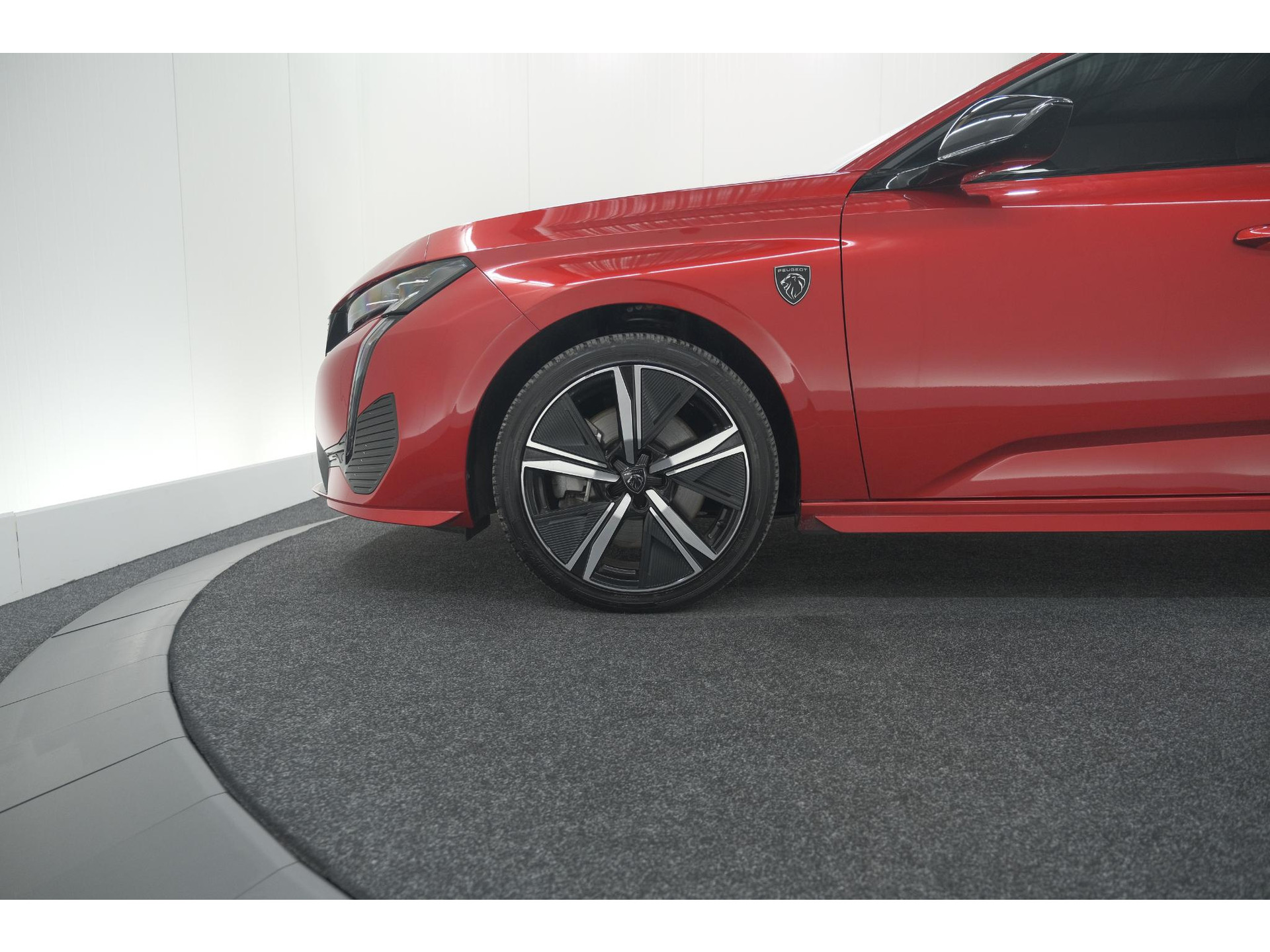 Peugeot 308 SW 1.6 Plug-in Hybrid 225 GT | FOCAL Audio | 360 Camera | Adaptieve Cruise Control | Apple Carplay | Voorruitverwarming