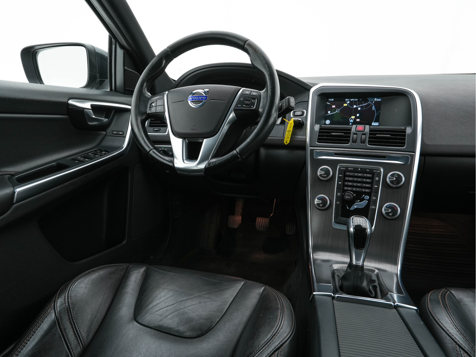 Volvo XC60 2.0 D4 FWD Ocean Race *NAVI-FULLMAP | FULL-LEATHER | MEMORY-PACK | TOWBAR | ECC | PDC | CRUISE | COMFORT-SEATS | 19"ALU*