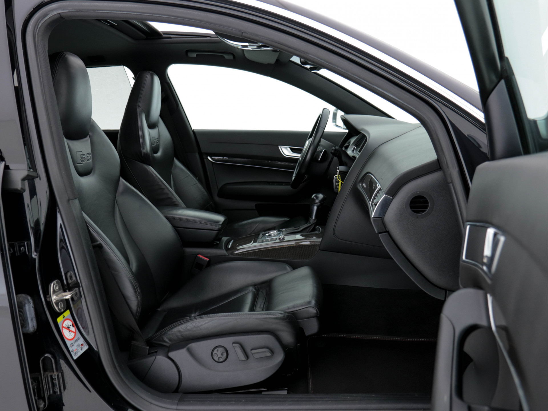 Audi S6 Avant S6 5.2 FSI Quattro [⚠️] Aut. *PANO | LEATHER | XENON-PLUS | NAVI-FULLMAP | SPORT-SEATS | BOSE-SURROUND | ECC | DECOR-CARBON | PDC | HEATED-SPORTSEATS | SHIFT-PADDLES |  CRUISE | 18"ALU*