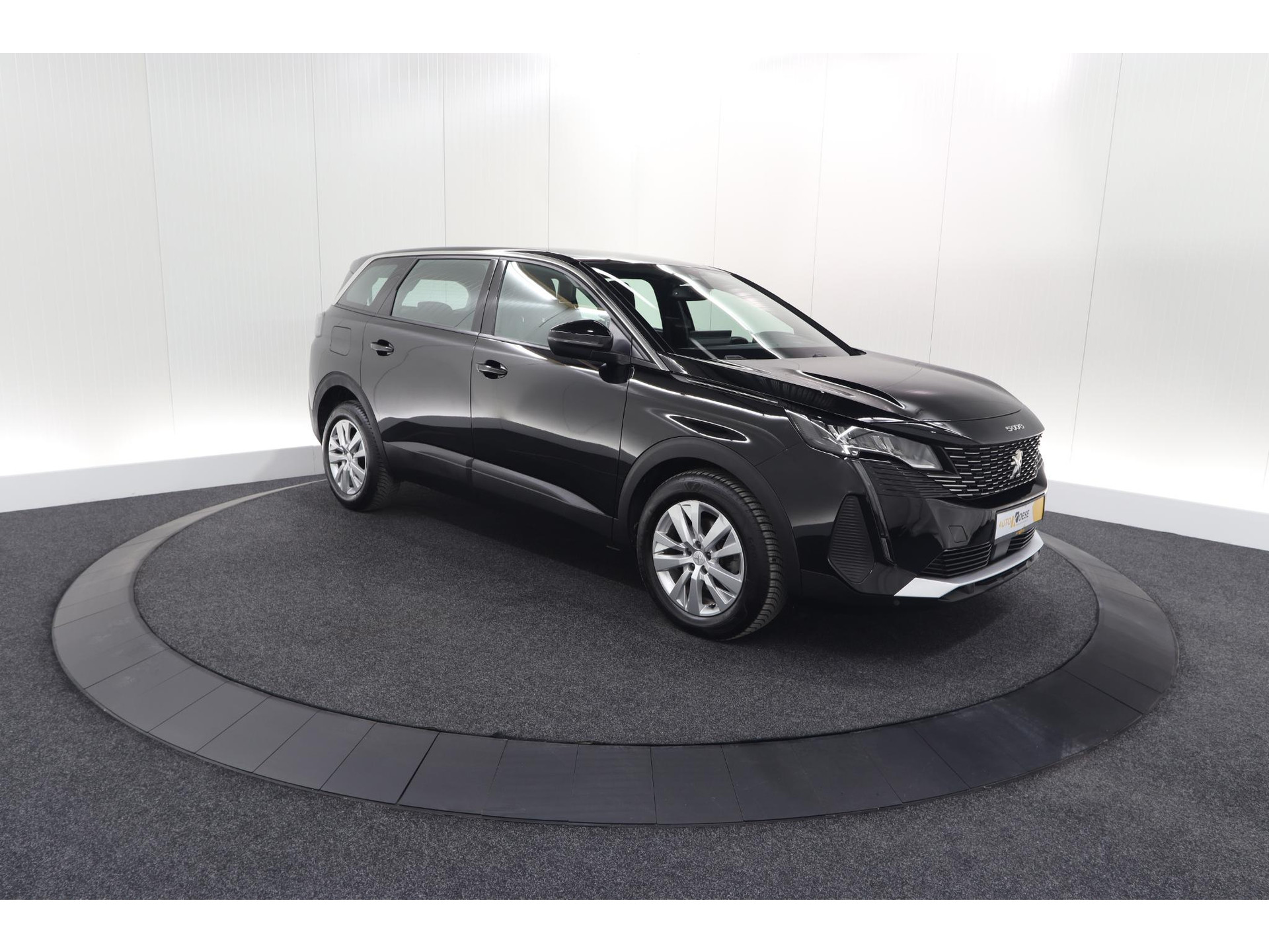 Peugeot 5008 PureTech 130 EAT8 Active Pack Business | 7 Zitplaatsen | Camera | Navigatie | Apple Carplay | Parkeersensoren