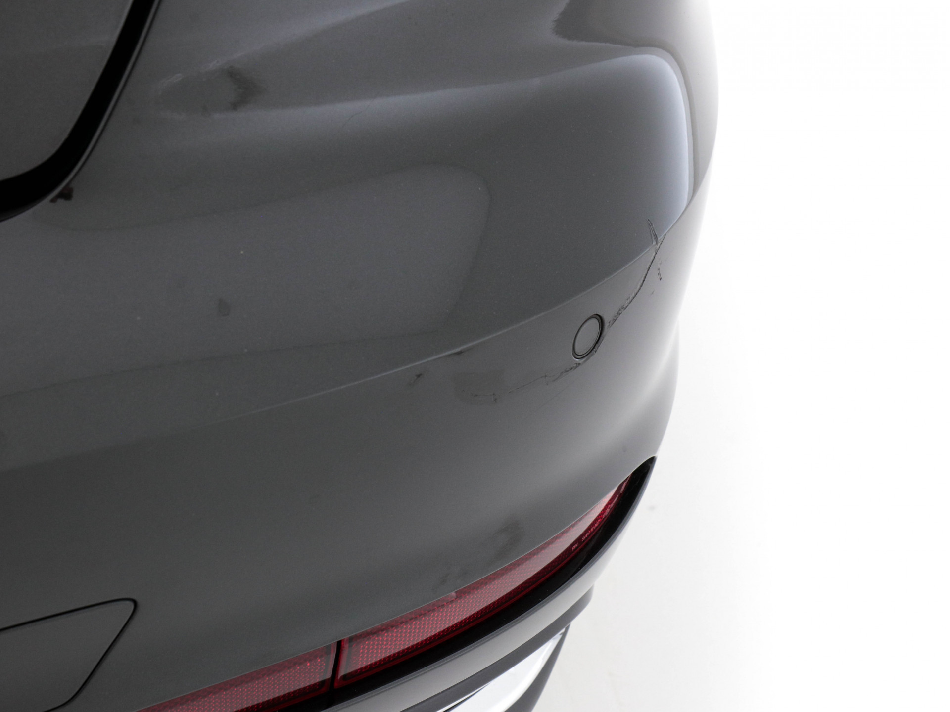 Audi A6 40 TDI Sport Launch-Edition Mild-Hybrid (INCL-BTW) Aut * LEATHER-ALCANTARA | DIGI-COCKPIT | FULL-LED | NAVI-FULLMAP | MEMORY-PACK | HEATED-SPORTSEATS | AUDI-SOUND | KEYLESS | CRUISE | LANE-ASSIST | PDC | ECC | 19"ALU*