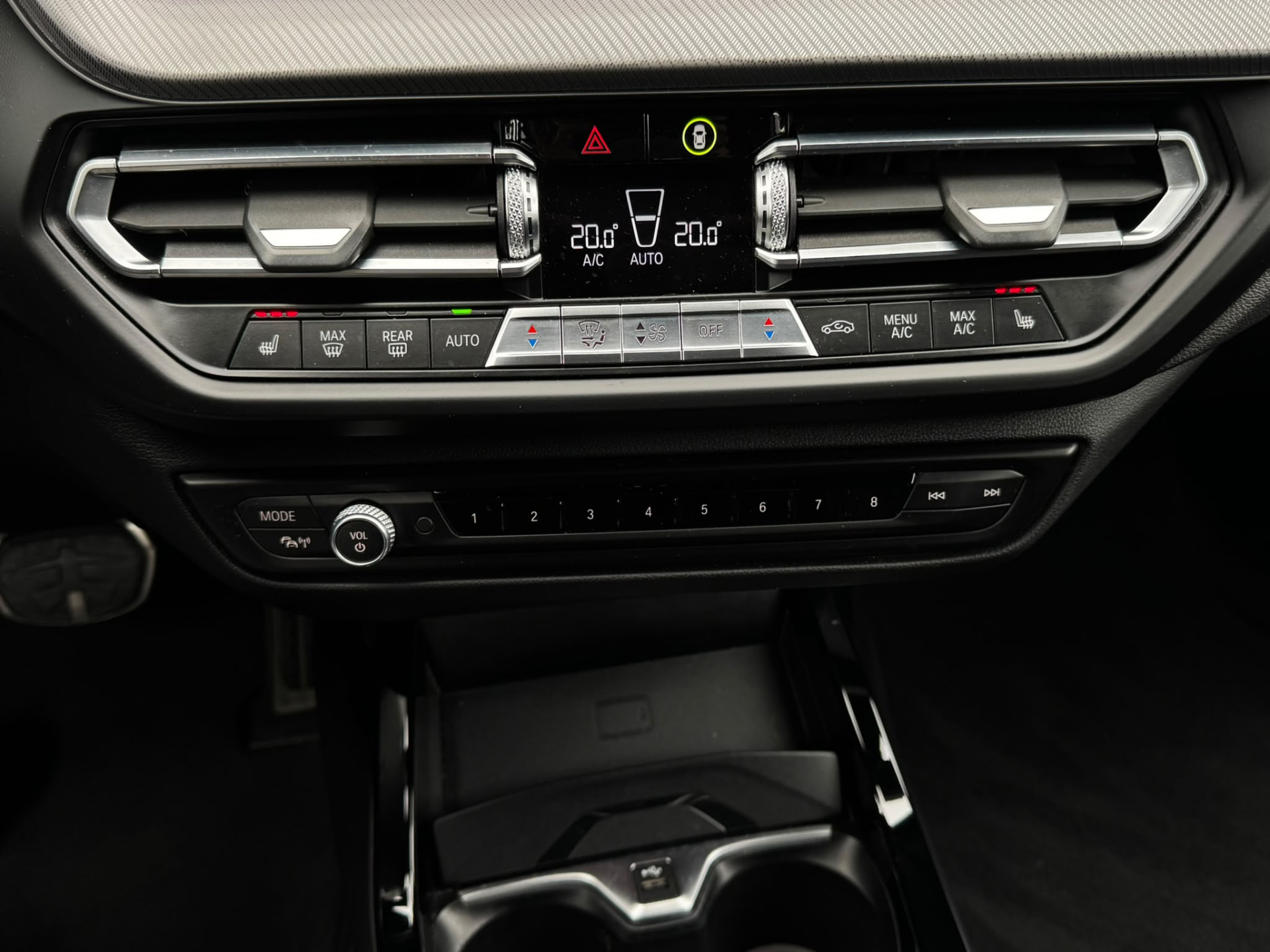 BMW 1-serie 118i 140PK Automaat M-Sport Shadow Pano Head-UP Camera