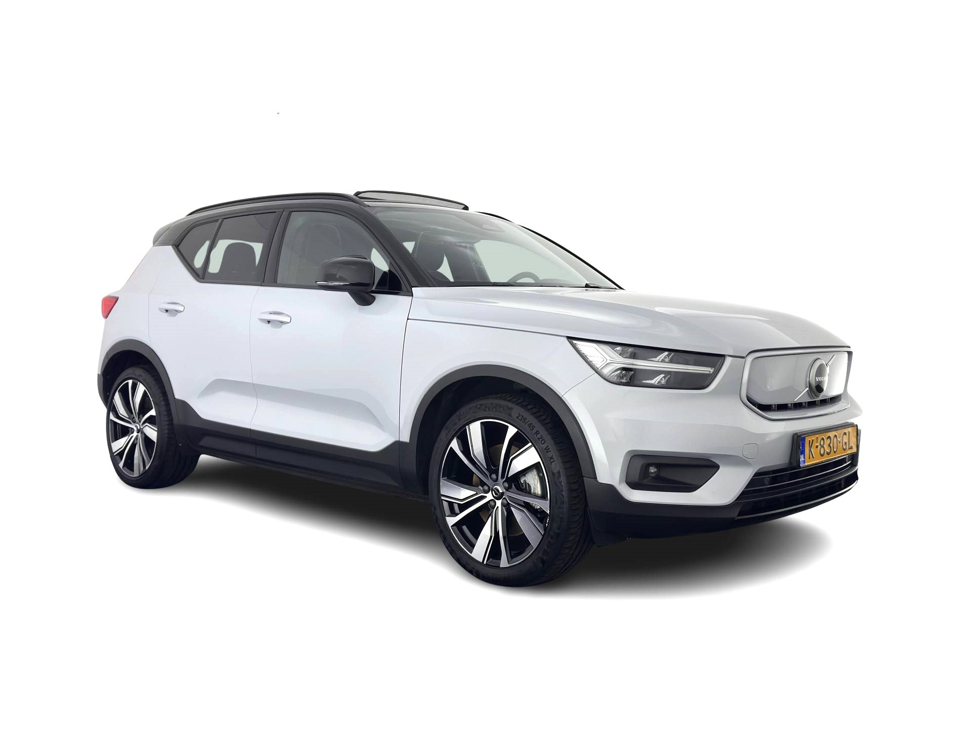 Volvo XC40 Recharge P8 AWD R-Design [ 3-Fase ] {SOH-89%} (INCL-BTW) *PANO | LEATHER-MICROFIBRE | DIGI-COCKPIT | FULL-LED | NAVI-FULLMAP | ECC | CARPLAY | PDC | KEYLESS | HEATED-SPORTSEATS | BLIS | PRIVACY-GLASS | 20"ALU*