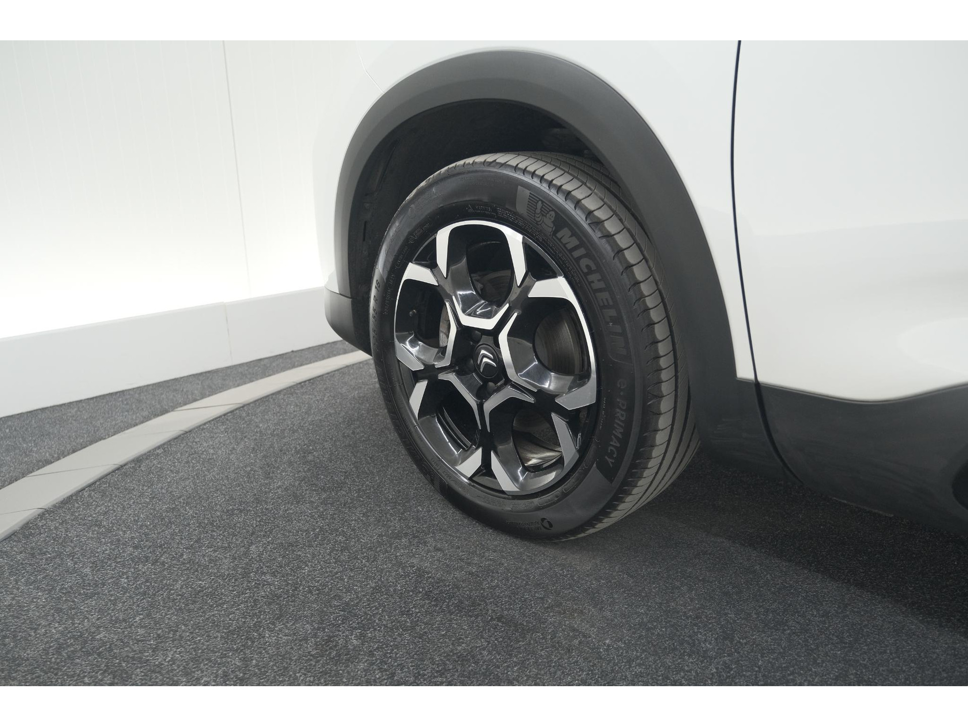 Citroen C5 Aircross Hybrid 136 e-DCS7 Plus | Camera | Navigatie | Parkeersensoren | Apple Carplay