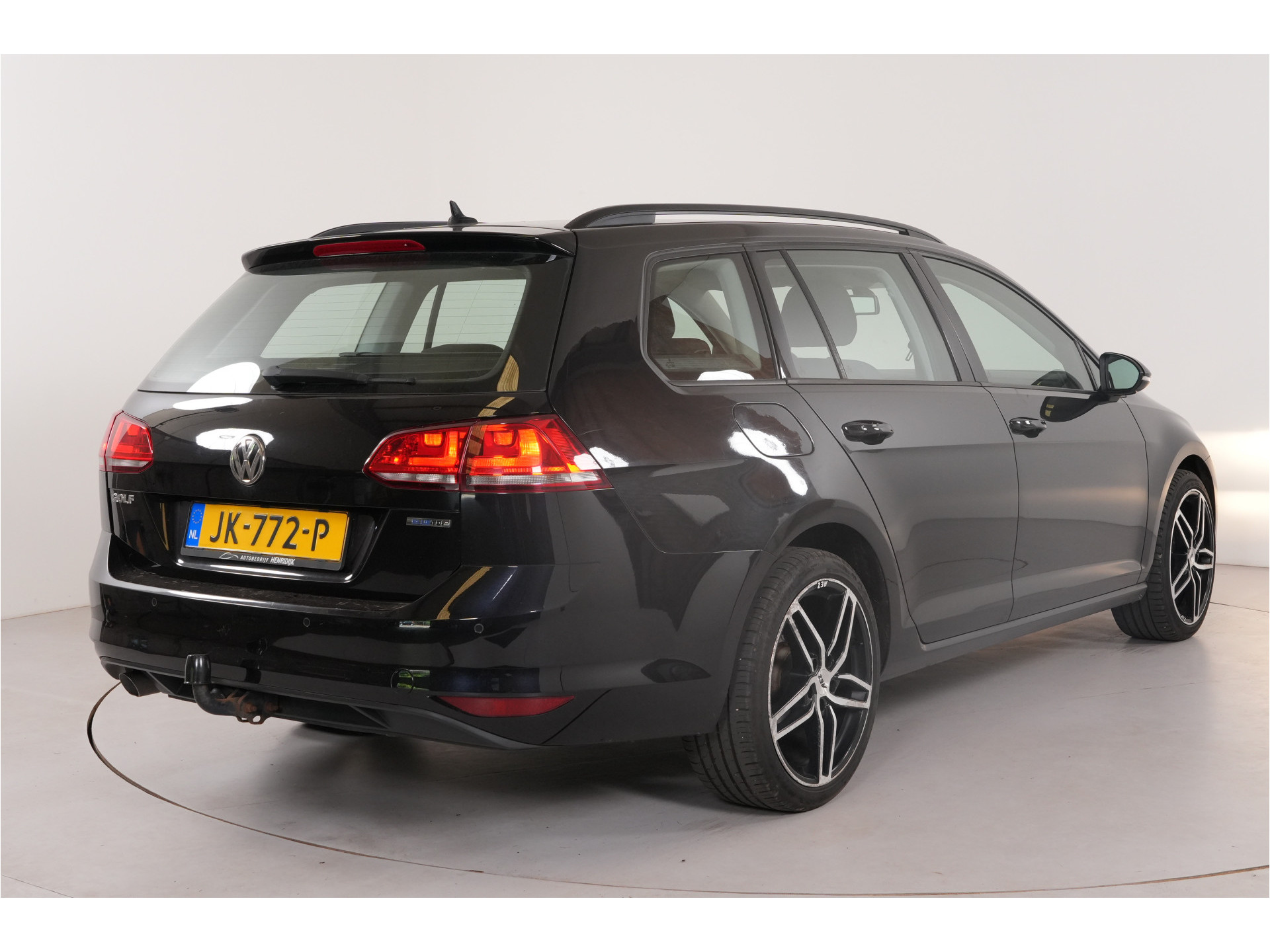 Volkswagen Golf Variant 1.6 TDI Comfortline | Trekhaak | Cruise | Navi | Climate |