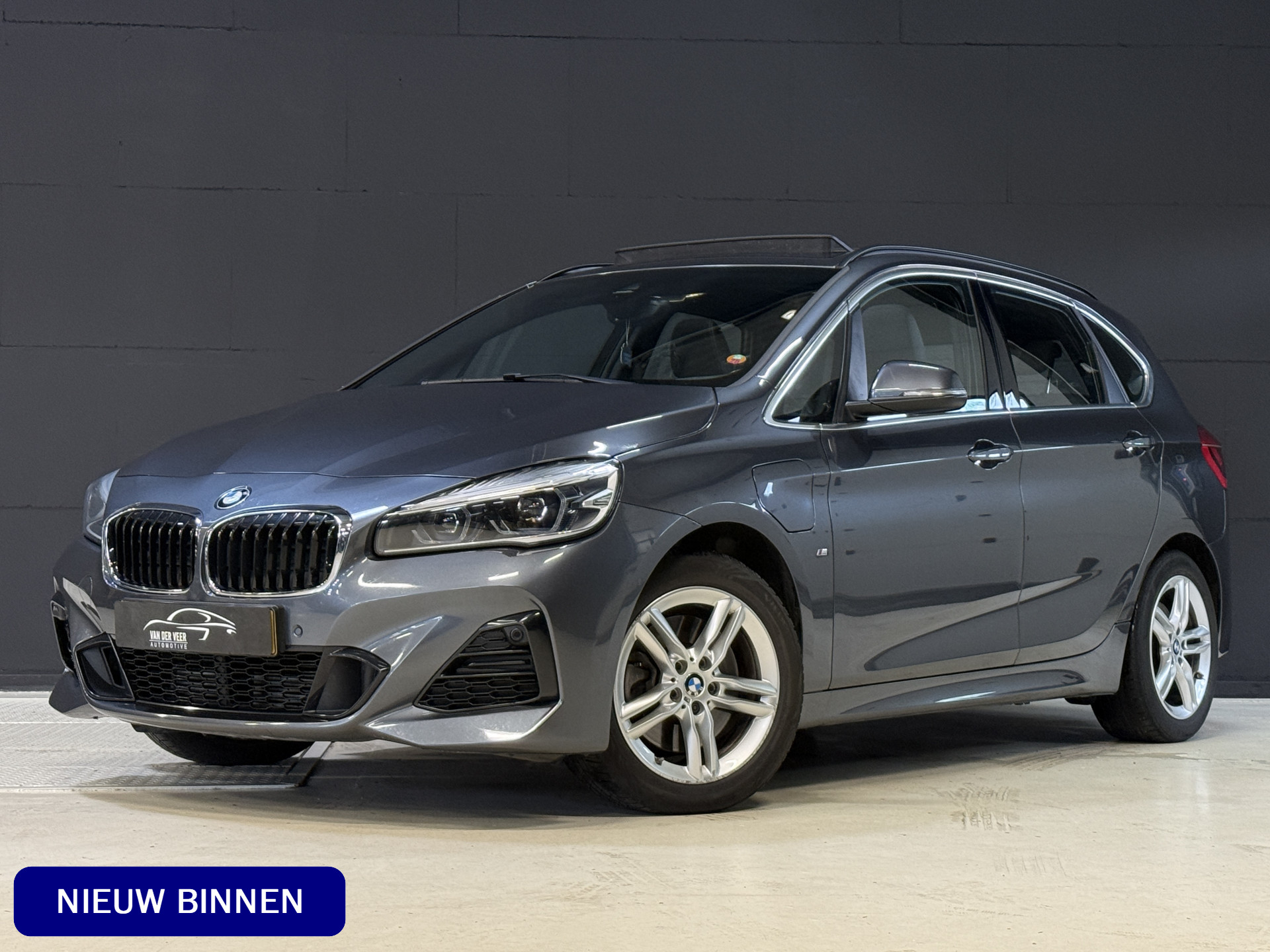 BMW 2-serie Active Tourer 225xe iPerformance Executive | M-Sport | Panoramadak | Stoelverw.
