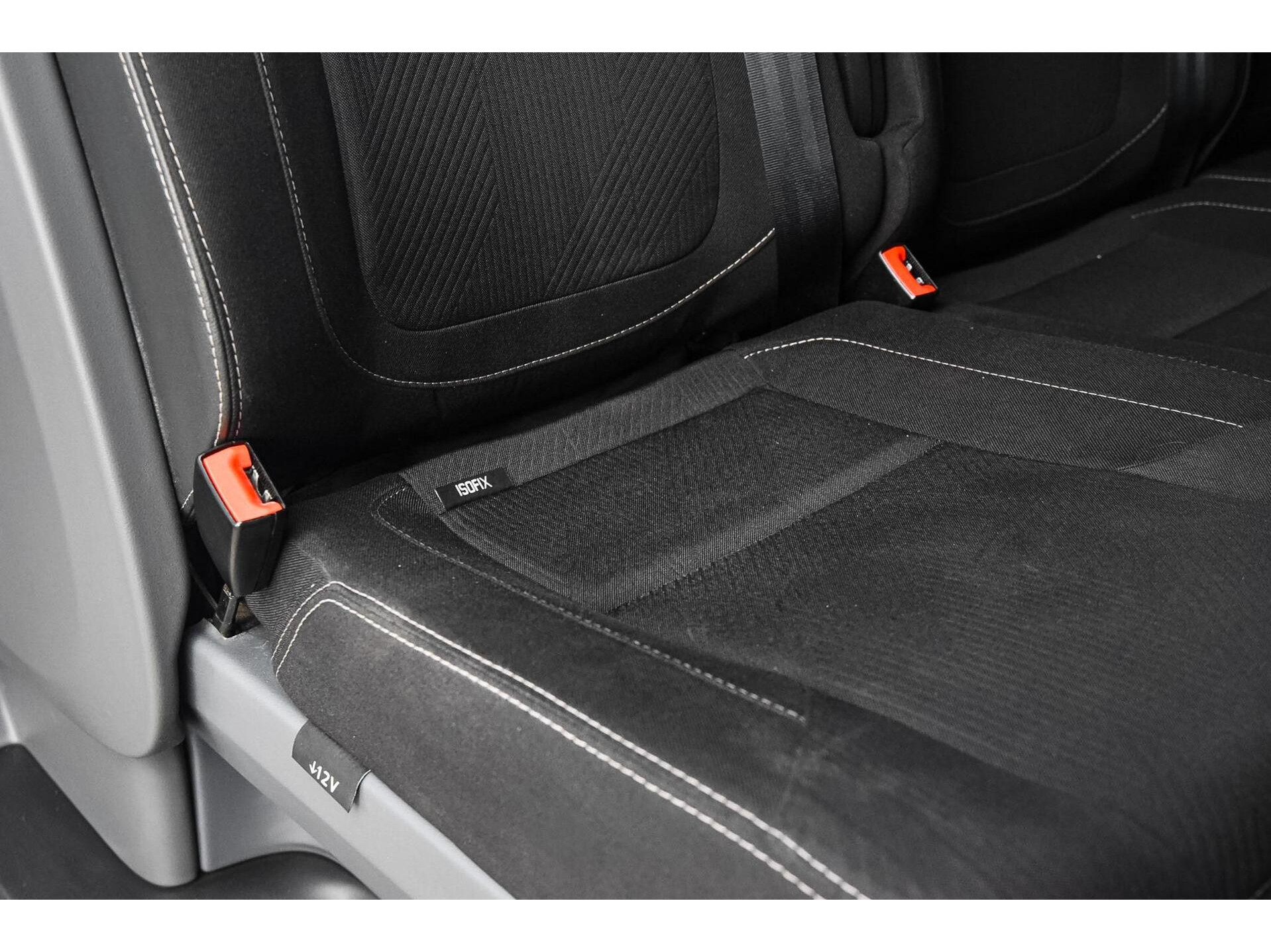 Trafic 2.0 dCi 145 DC Luxe | Automaat | 6-Pers