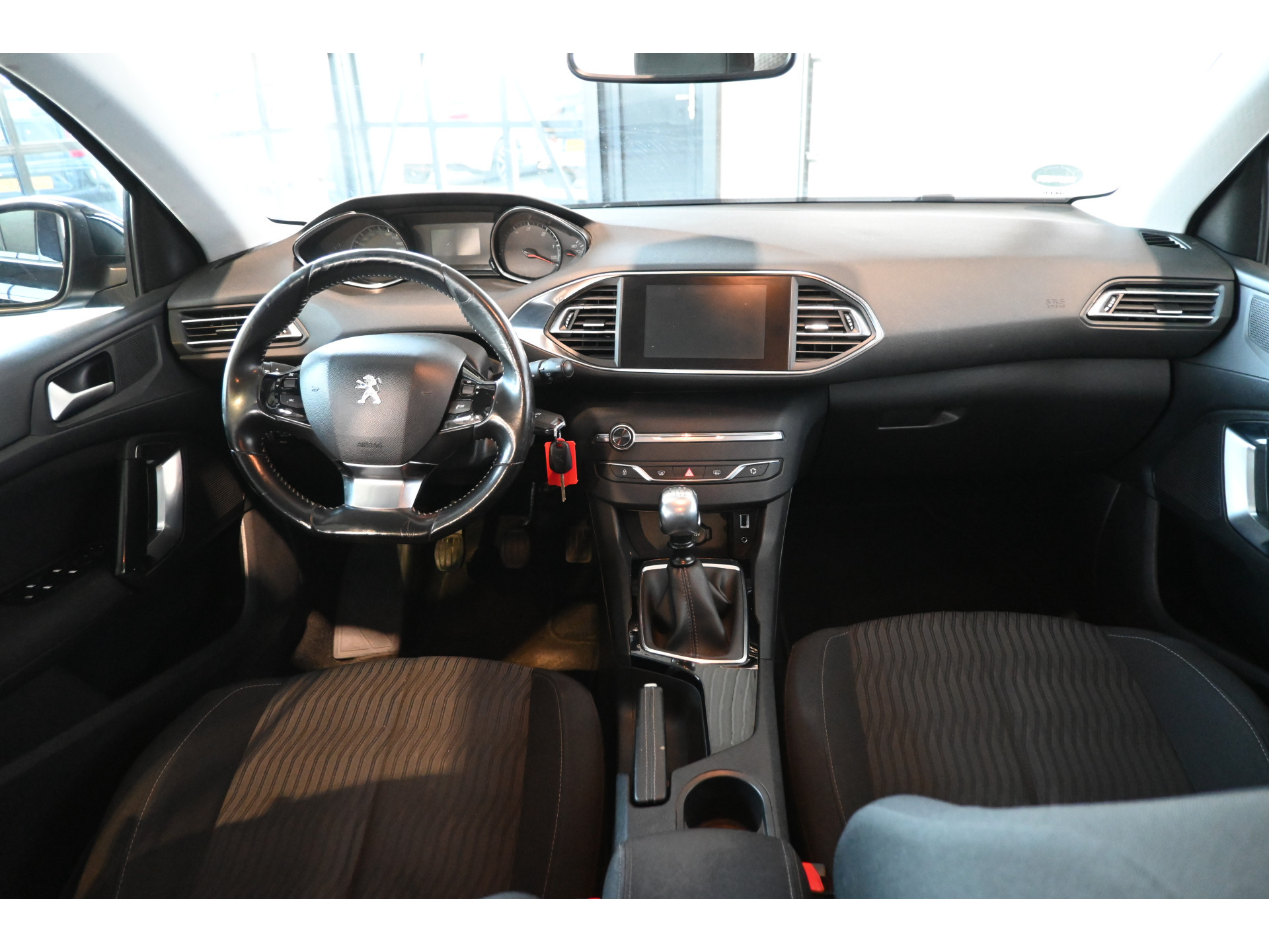Peugeot 308 SW 1.6 BlueHDI Blue Lease Pack Clima Navigatie Cruise Control Goed Onderhouden! Inruil Mogelijk!