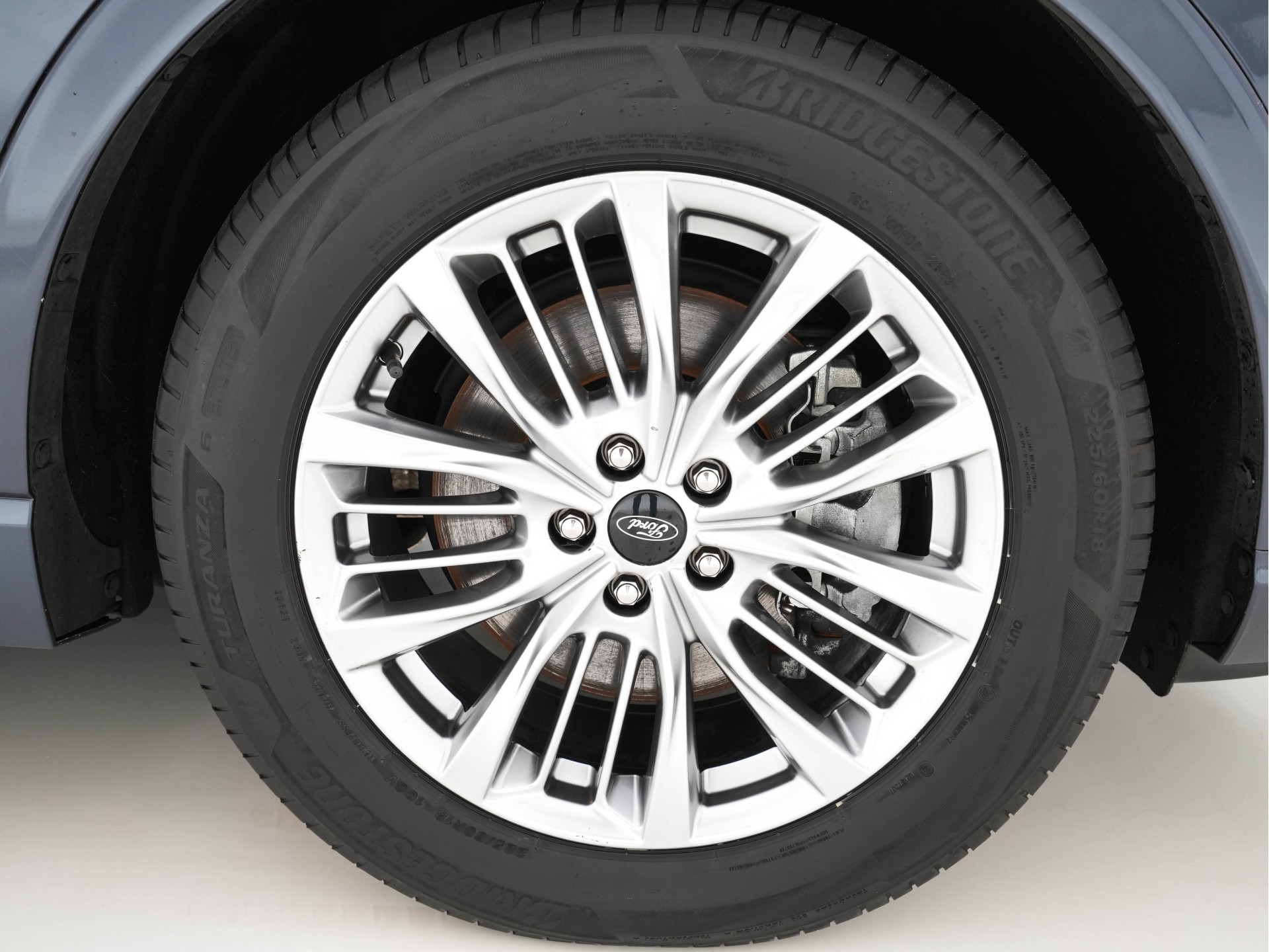 Ford Kuga 2.5 PHEV Vignale (Plug-In) (INCL-BTW) Aut. *PANO | LEATHER | DIGI-COCKPIT | FULL-LED | BANG/OLUFSEN-AUDIO |  HEAD-UP | KEYLESS | DAB | CARPLAY | NAVI-FULLMAP | MEMORY-PACK | HEATED-COMFORTSEATS | LANE-ASSIST | .