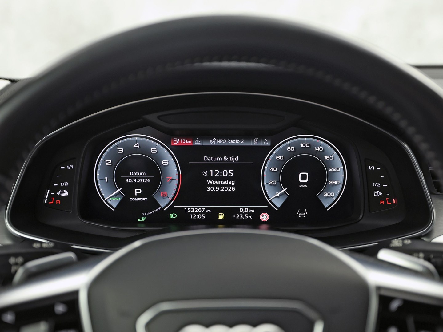 Audi A6 55 TFSI e quattro S-Line Competition 368Pk Automaat (2X S-LINE, APPLE CARPLAY, SPORTZETELS, NAPPA LEDER, MEMORY SEATS, CAMERA, ADAPTIVE CRUISE, ELEK ACHTERKLEP, STOELVERWARMING ACHTER, NIEUWSTAAT)