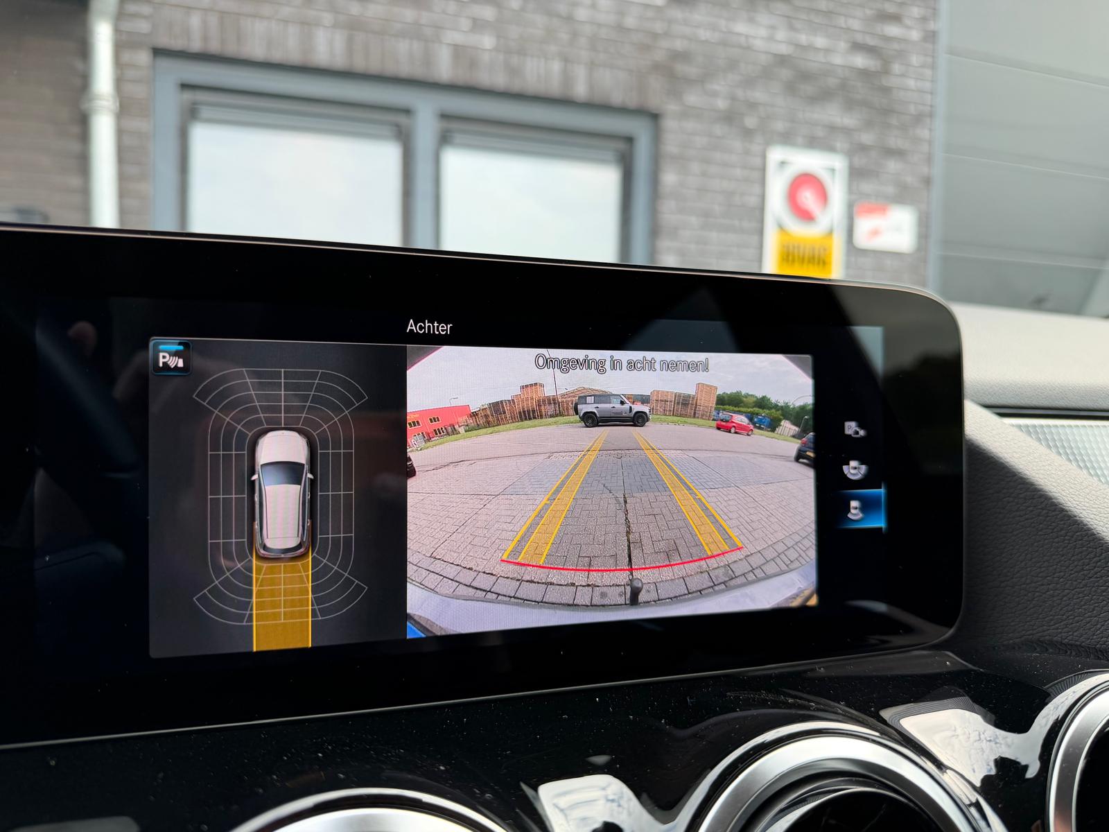 Mercedes-Benz B-klasse 180 Business Solution AMG | 1E EIGENAAR | 3/6/12MND GARANTIE | LEDER | LED | AUTOMAAT | DAB | CARPLAY | CRUISE | CLIMA | STOELVERWM. |