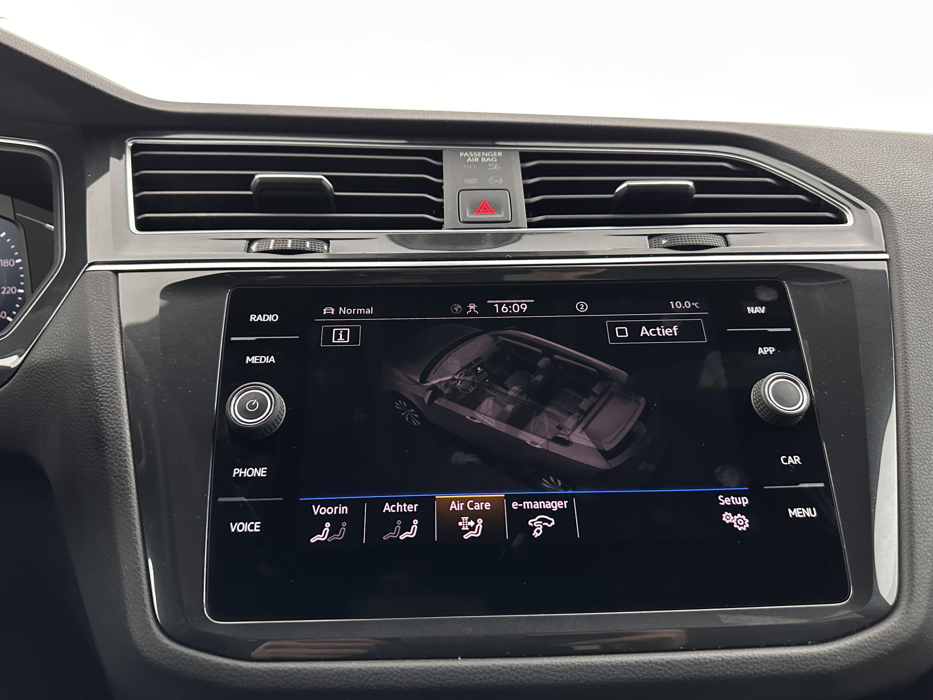 Volkswagen Tiguan 1.4 TSI Black-Style R-Line Business eHybrid ( Plug-in ) (INCL-BTW) *HEAD-UP | FULL-LED | ADAPTIVE-CRUISE | TOPVIEW | KEYLESS | DIGI-COCKPIT | HEATED-COMFORTSEATS | NAVI-FULLMAP | DAB+ | PRIVACYGLASS | ECC | CARPLAY | PDC | 20''ALU