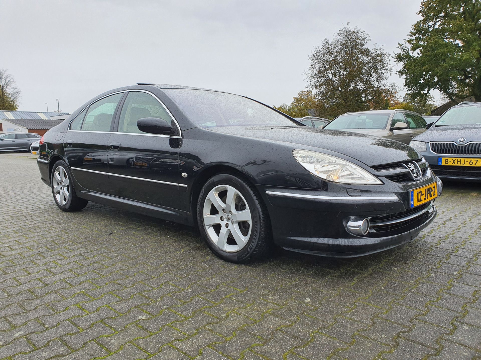 Peugeot 607 2.7 HDiF Executive Ivoire-Pack Aut. *PANO | XENON | NAPPA-FULL-LEATHER | NAVI-FULLMAP | CRUISE | MEMORY-PACK | HEATD-COMFORTSEATS | TOWBAR | HEATED-SEATS | 17"ALU*