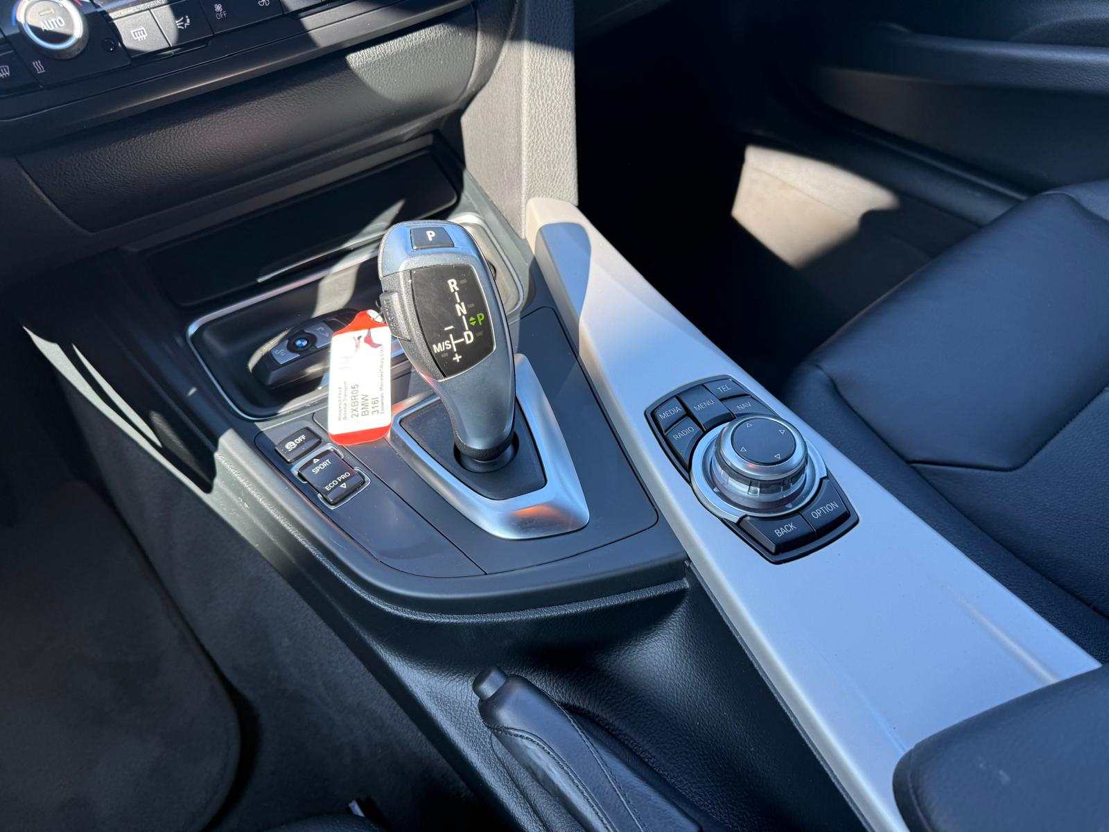 BMW 3-serie 316i Executive | 3/6/12MND GARANTIE | AUTOMAAT | CRUISE | NAVI | ELECRAMEN | CLIMA | LED |
