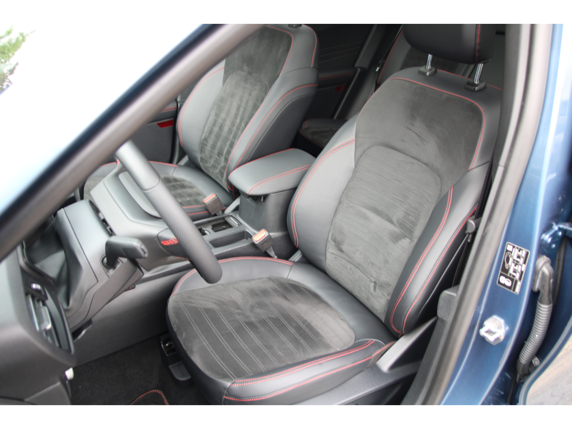 Ford Kuga 1.5 EcoBoost 150 PK ST-Line X TREKHAAK | PANORAMADAK | HEAD-UP
