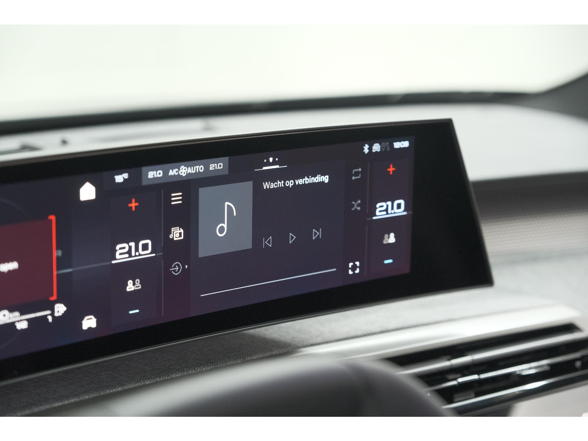 Peugeot 3008 Hybrid 145 e-DCS6 GT | Elektrische Kofferklep | Camera | Adaptieve Cruise Control | Apple CarPlay