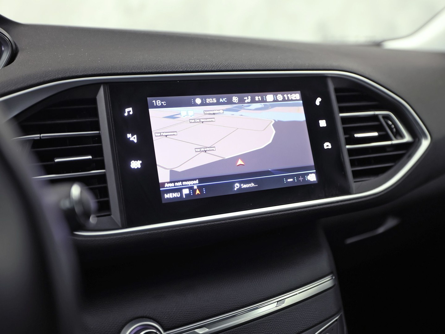Peugeot 308 SW 1.2 PureTech Allure Sport (VIRTUAL COCKPIT, APPLE CARPLAY, GROOT NAVI, 360 CAMERA, SPORTSTOELEN, LEDER/ALCANTARA, ADAPTIVE CRUISE, NIEUWSTAAT)