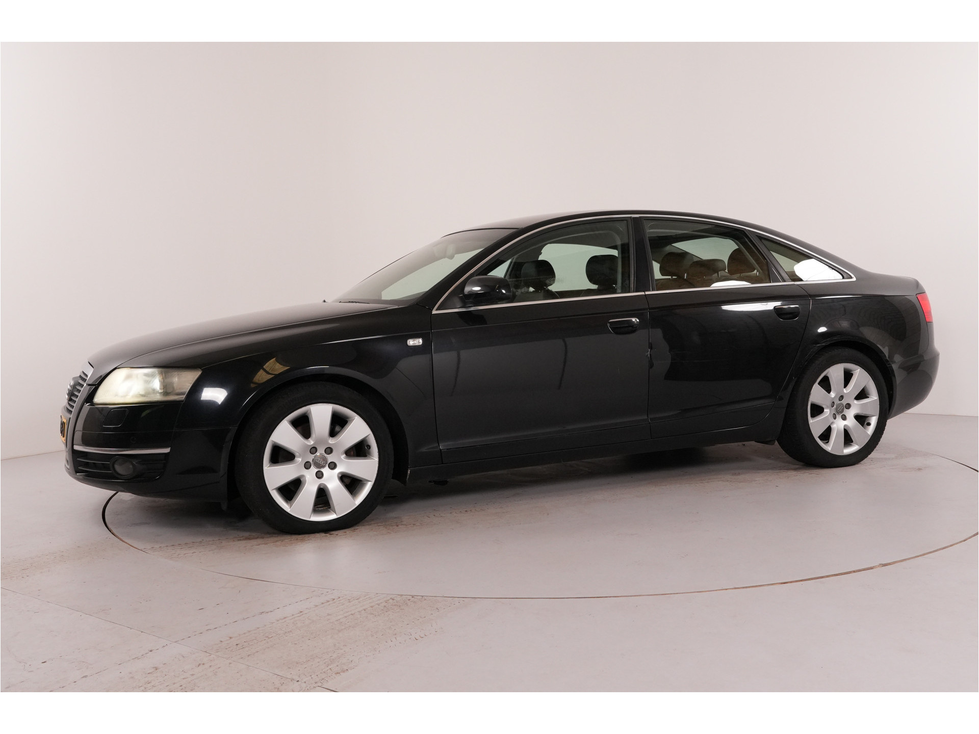 Audi A6 Limousine 3.2 FSI quattro Pro Line Business | Leder |