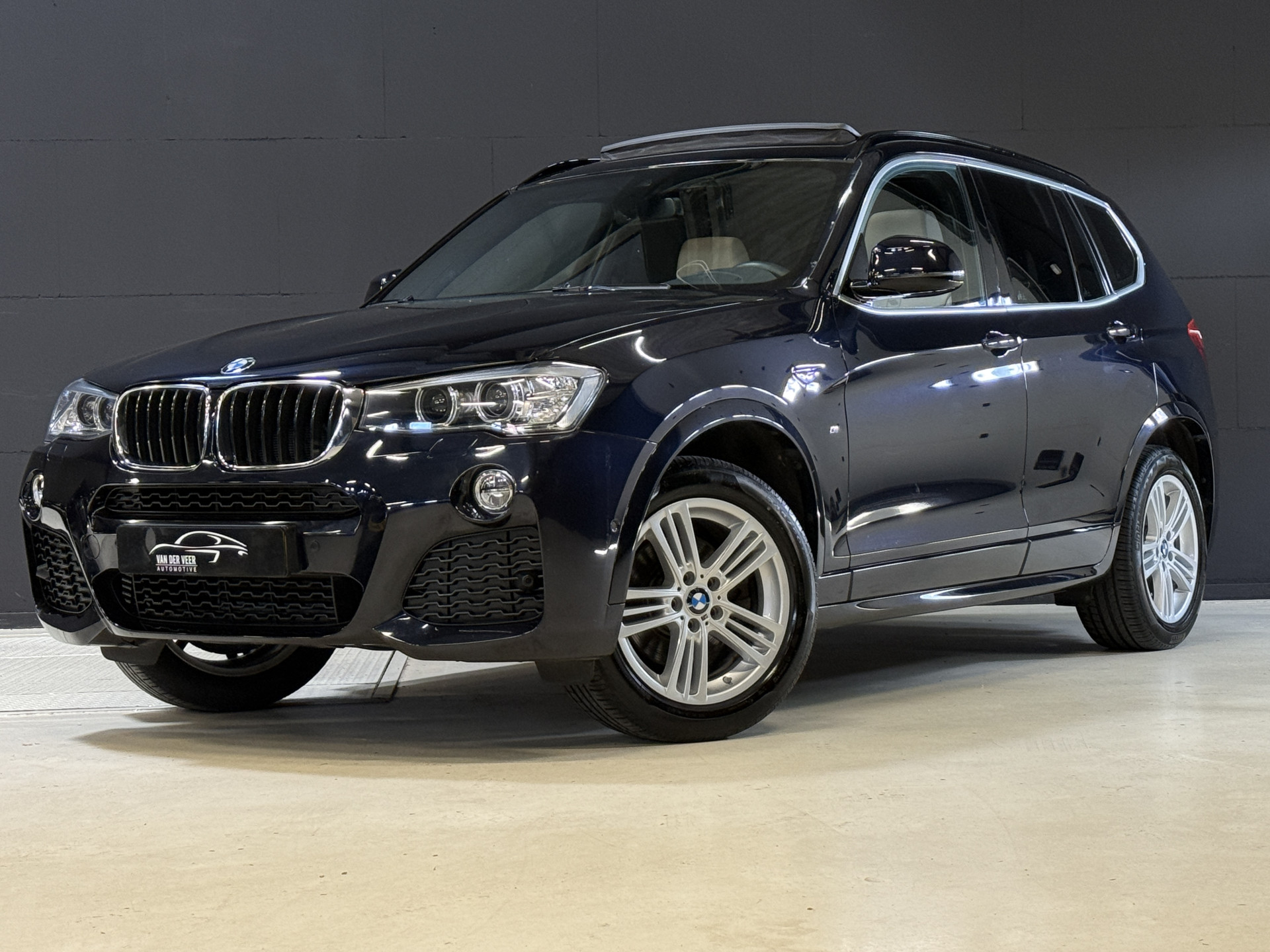 BMW X3 xDrive20i Centennial High Executive | M-Sport | Panoramadak | Camera