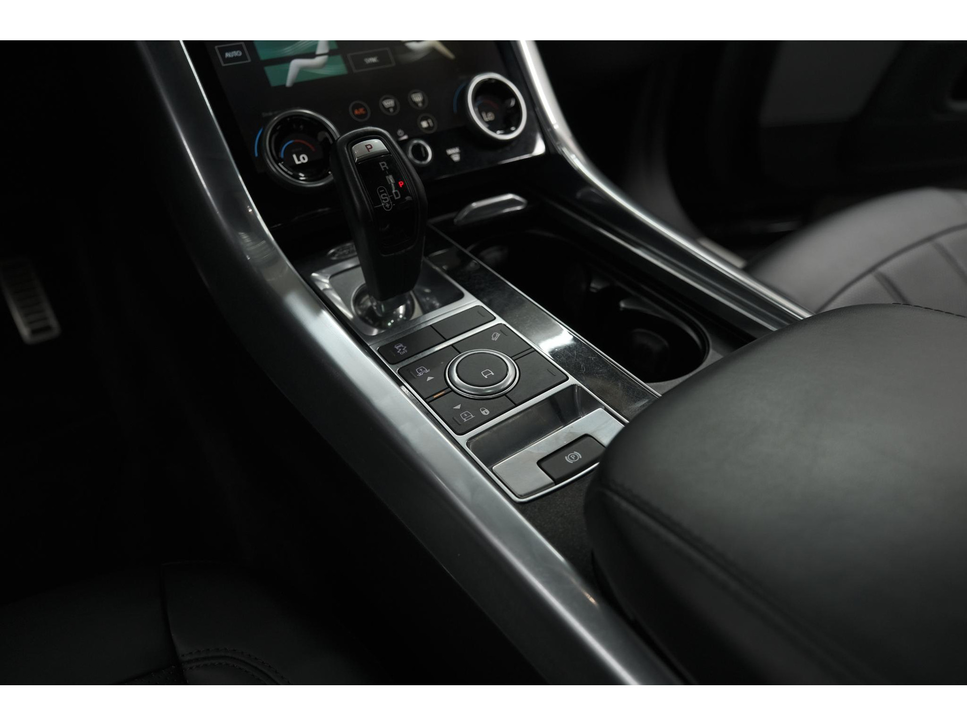 Land Rover Range Rover Sport 3.0 SDV6 HSE Dynamic 3500kg trekgewicht - BTW - Zwart/Zwart