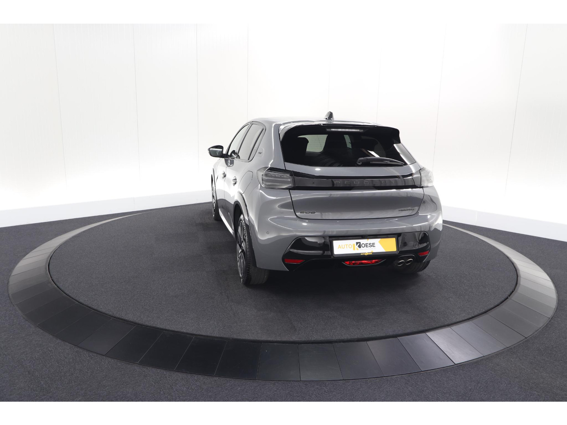 Peugeot 208 1.2 Hybrid 145 e-DCS6 GT | Alcantara Pakket | Camera | Apple Carplay | Stoelverwarming
