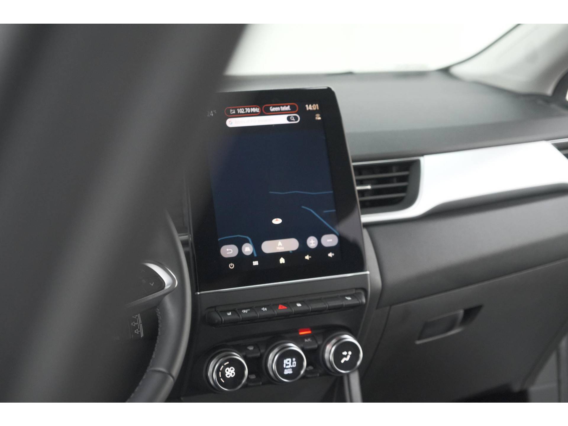 Renault Captur TCe 140 EDC Techno | Camera | 9.3 Inch Groot Scherm | Stoelverwarming | Apple Carplay