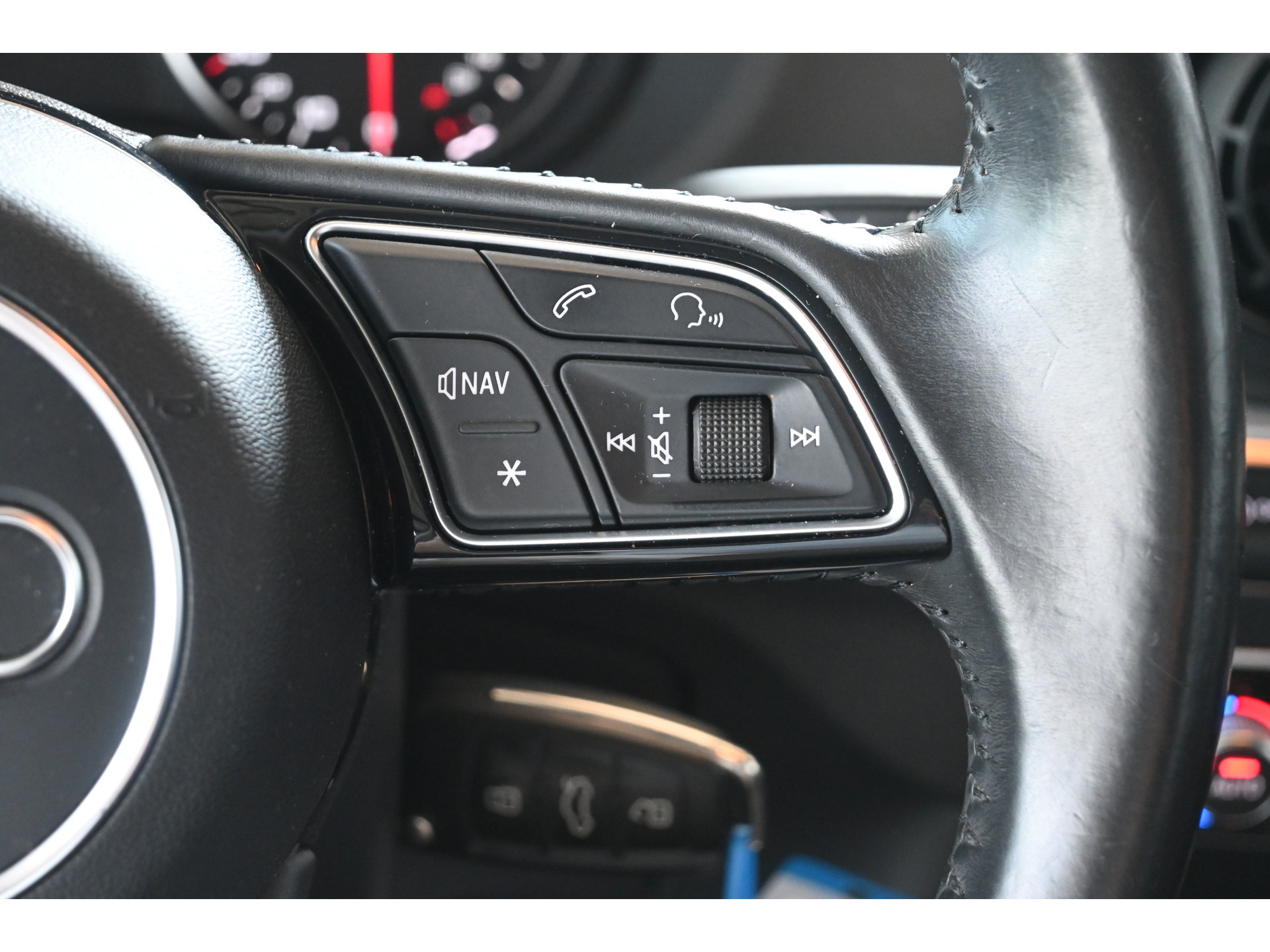 Audi Q2 1.4 TFSI CoD Design Pro Line Plus Automaat Clima Stoelverwarming Navigatie Rijklaarprijs! Inruil Mogelijk!