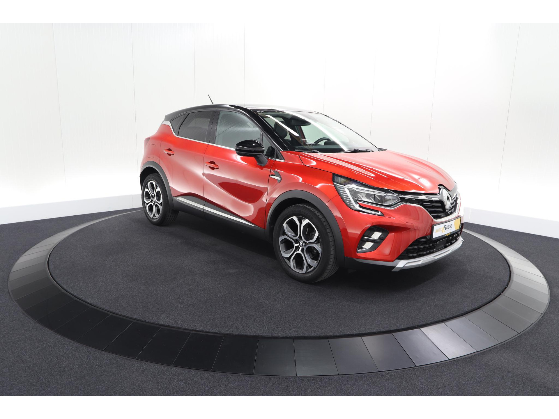 Renault Captur 1.0 TCe 90 Intens | Navigatie | Camera | Parkeersensoren | Apple Carplay