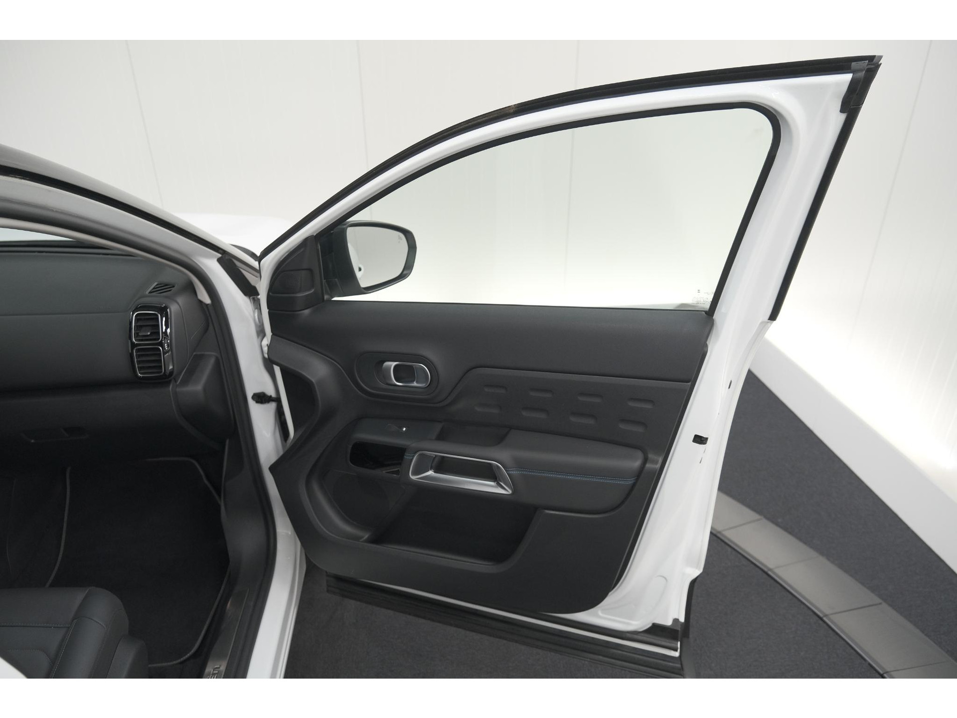 Citroen C5 Aircross 1.6 Plug-in Hybrid 225 Shine | Adaptieve Cruise Control | Pack Ambiance | Camera