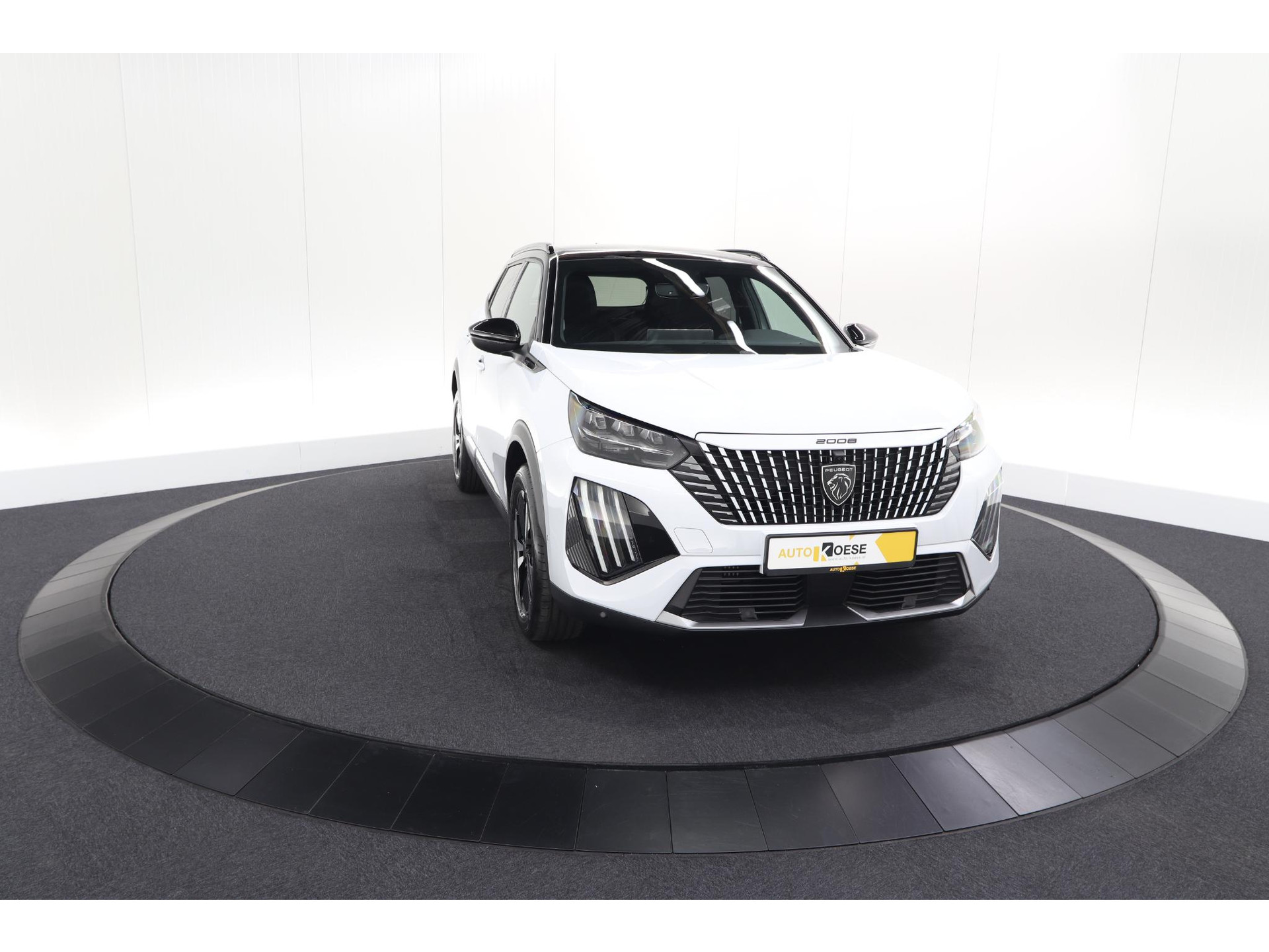 Peugeot 2008 PureTech 130 EAT8 GT | 360 Camera | Adaptieve Cruise Control | Pack Alcantara | Apple Carplay
