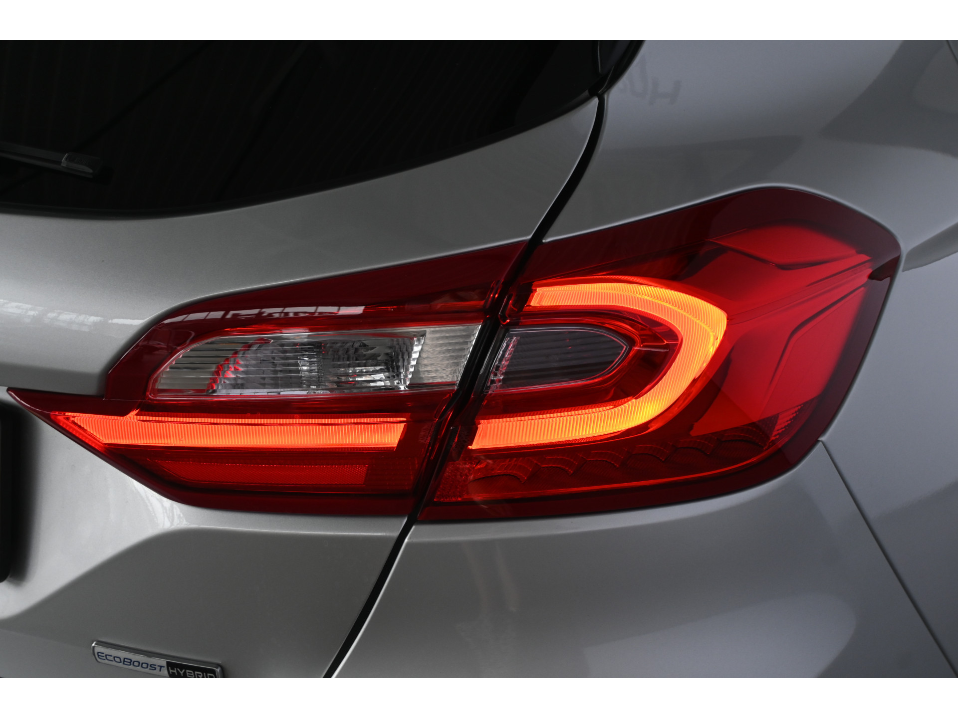 Ford Fiesta 1.0 EcoBoost Hybrid ST-Line Adaptieve Cruise Clima Camera Lane Assist Led Inruil Mogelijk!
