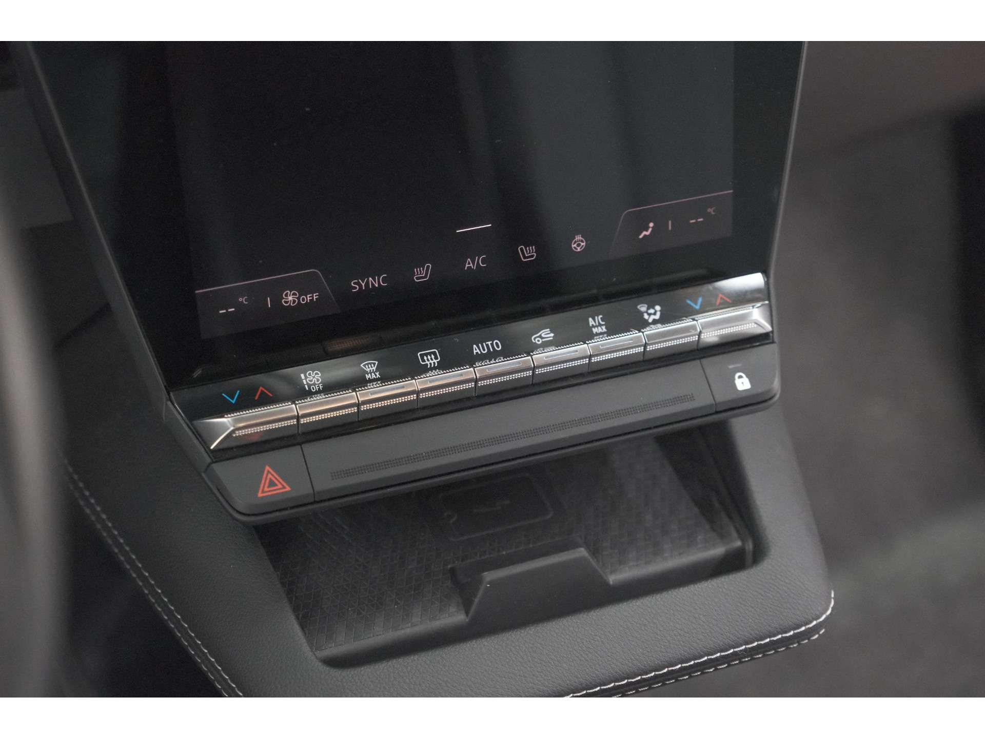 Renault Megane E-Tech EV60 Optimum Charge Techno | Adaptieve Cruise Control | Winterpakket | Dodehoekdetectie | Harman Kardon