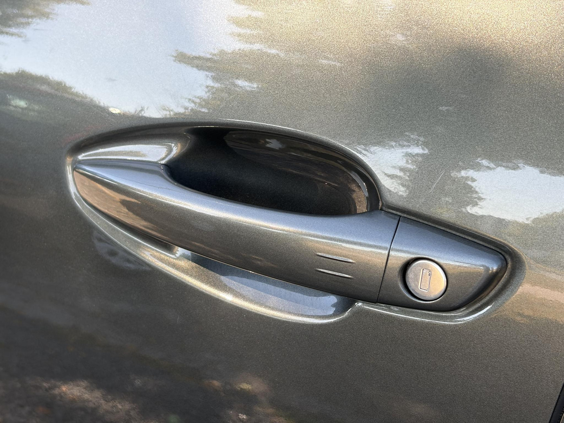Peugeot 3008 1.2 PureTech Allure 2e Eigenaar l D-riem vv in 2023 l 360° Camera l Carplay l Dealer Onderhouden l Keyless l Stoelverwarming l Dodehoek l 6 Bak l Pdc V+A l 131pk l Bj 12-2017 l 19'' Lmv l Apk tot 12-2026