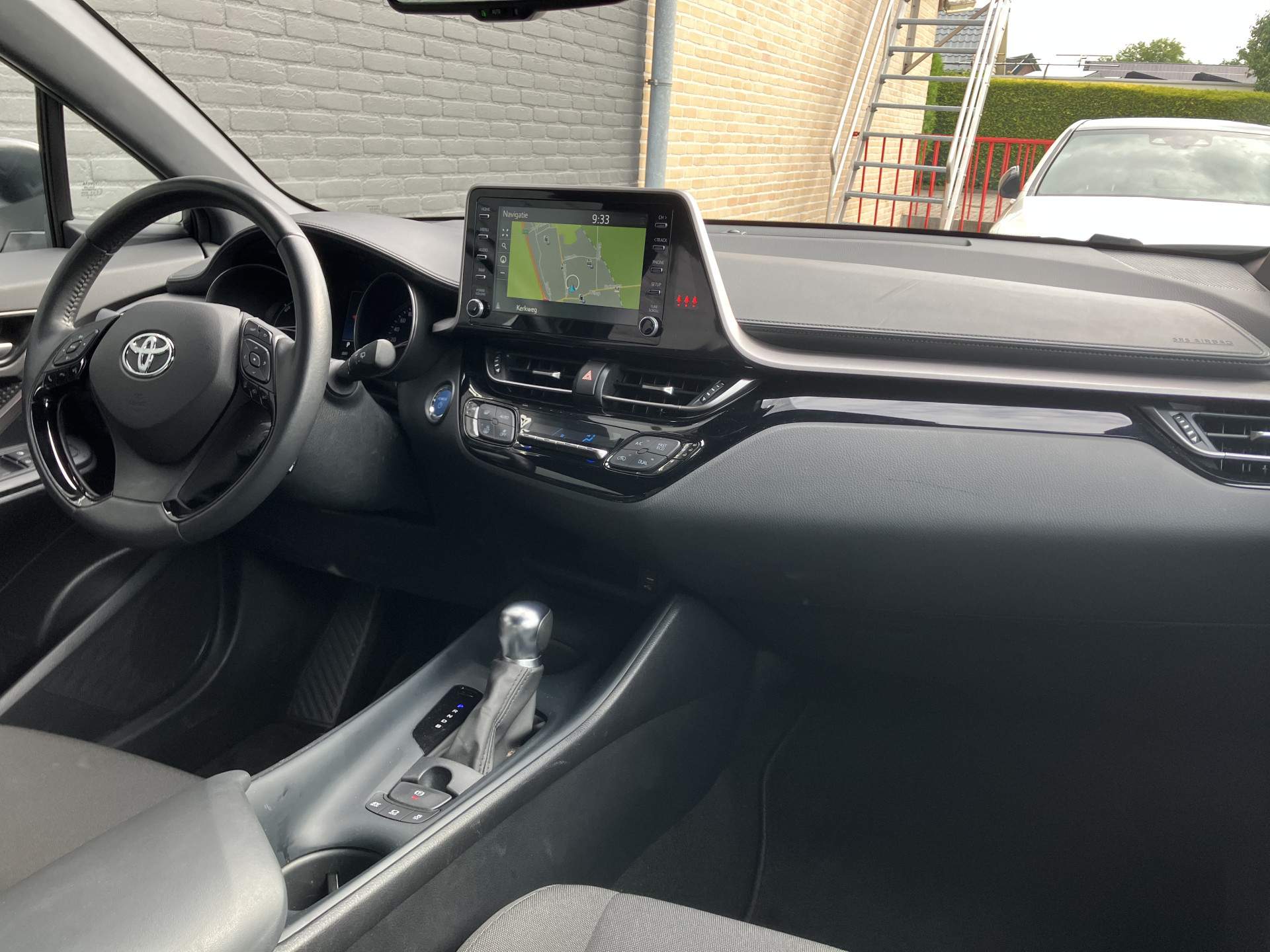 Toyota C-HR 1.8 Hybrid Active AUT. | 1e eigenaar | navigatie | camera | apple carplay | cruise control | 36.000 KM