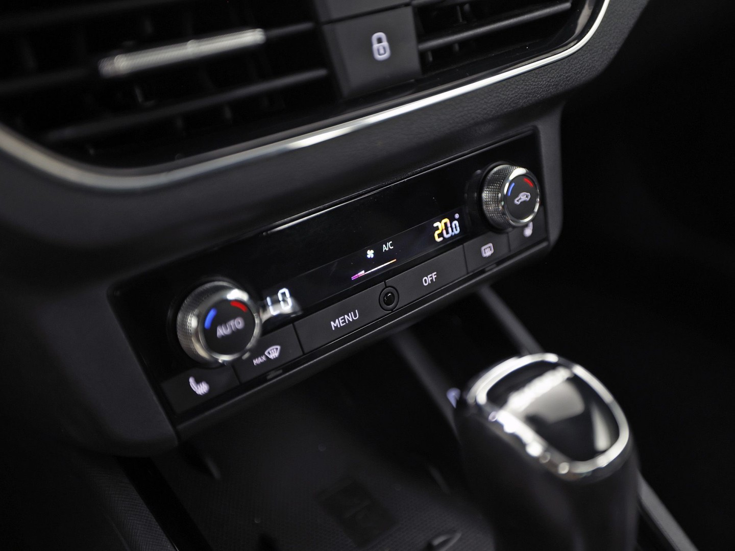 Škoda Scala 1.0 TSI Sport Automaat (GROOT NAVI, VIRTUAL COCKPIT, CLIMATE, APPLE CARPLAY, STOELVERWARMING, NIEUWE APK, NIEUWSTAAT)