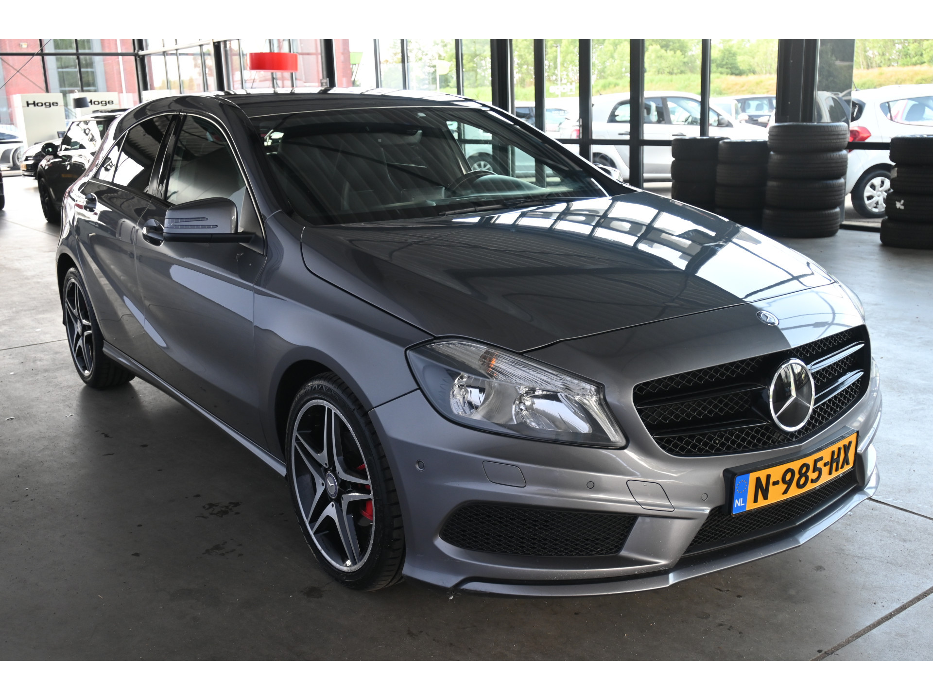 Mercedes-Benz A-klasse 180 CDI AMG Automaat Airco Navigatie Stoelverwarming Rijklaarprijs Inruil Mogelijk!