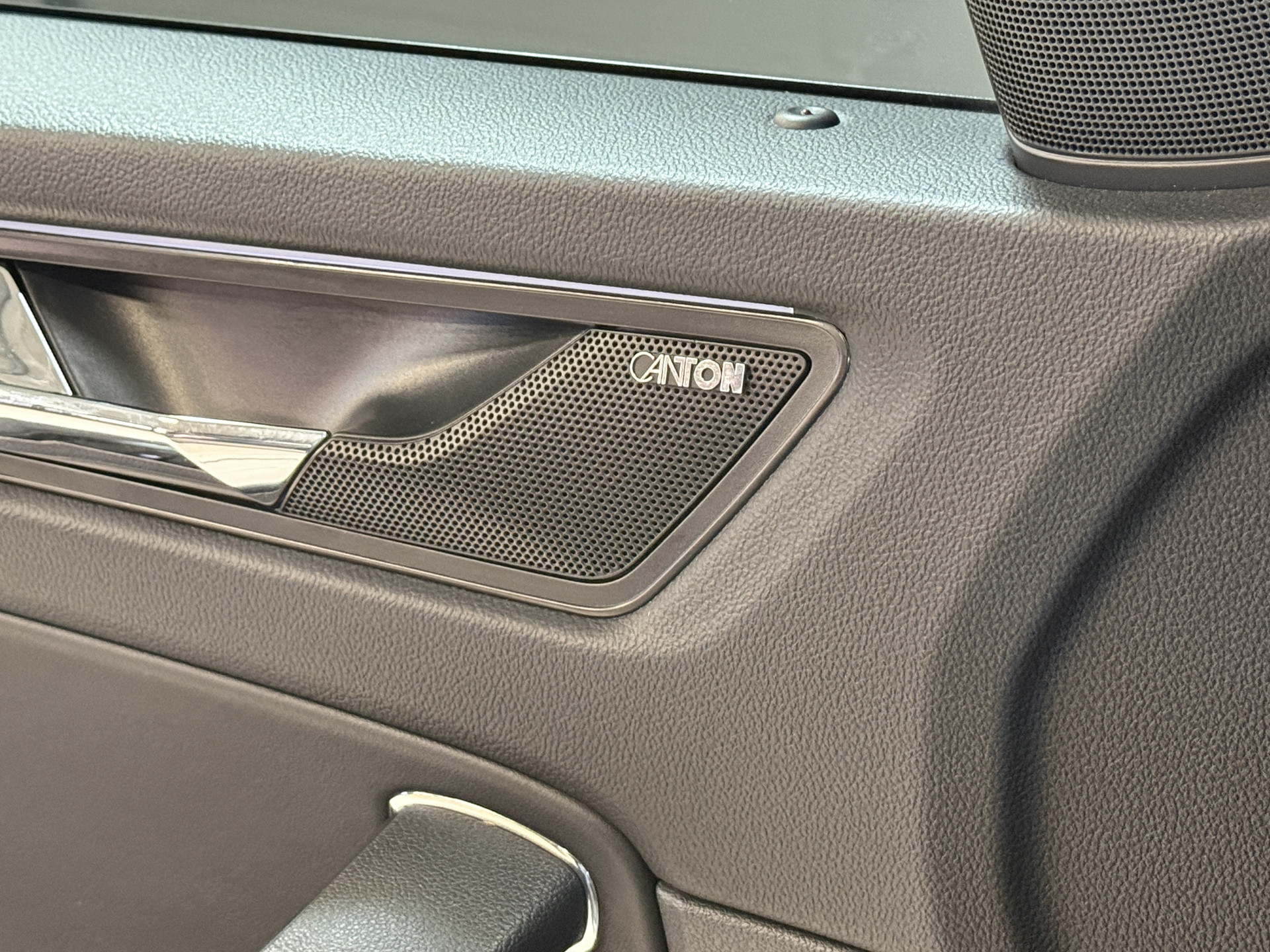 ŠKODA Kodiaq 1.5 TSI Business Edition | Panoramadak | Apple Carplay | Stoelverwarming