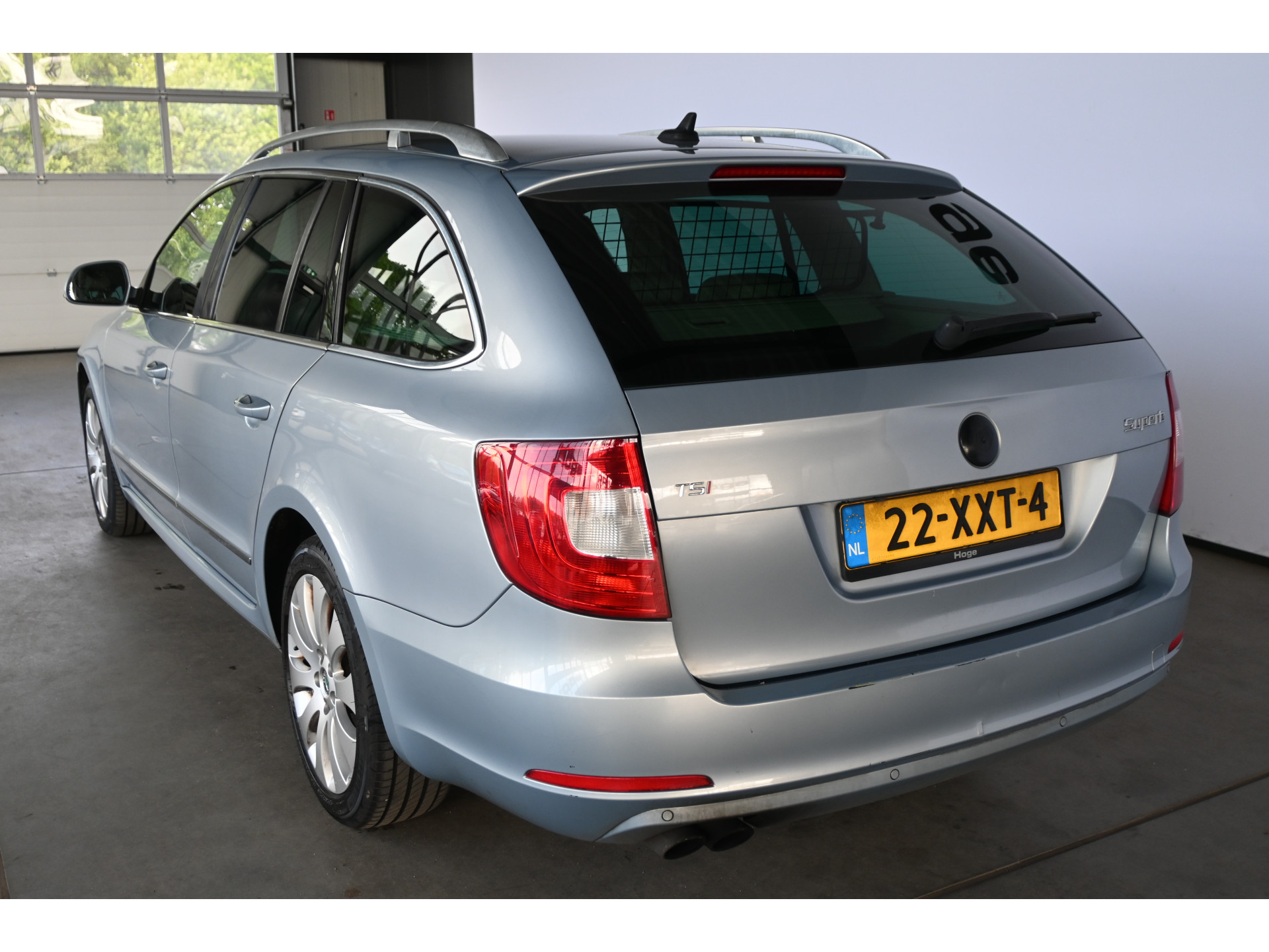 ŠKODA Superb Combi 1.8 TSI Elegance Business Line Automaat Navigatie Leder All in Prijs! Inruil Mogelijk!