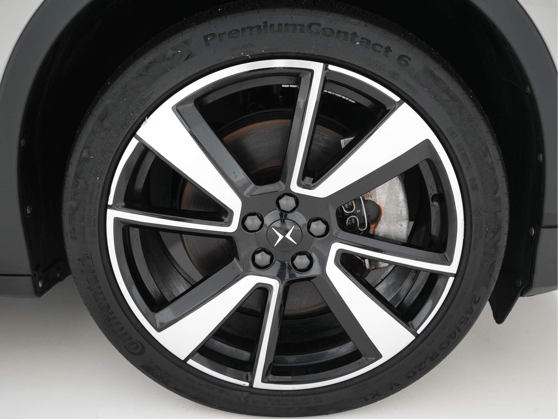 Polestar 2 Long Range Dual Motor Launch Edition 78kWh [ 3-Fase ] {SOH-93%} (INCL-BTW) *PANO | HARMAN/KARDON-AUDIO | FULL-LED | TOPVIEW | BLINDSPOT |  KEYLESS | MEMORY-PACK | ADAPTIVE CRUISE | CARPLAY | HEATED-SPORTSEATS | DIGI-COCKPIT | 20"ALU*