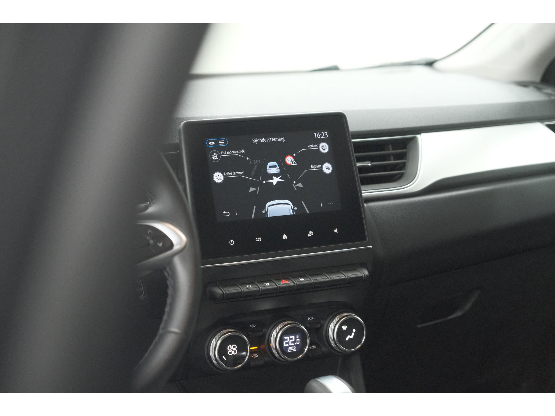 Renault Captur 1.6 E-Tech Hybrid 145 Techno | Pack Parking | Camera | Navigatie | Apple CarPlay
