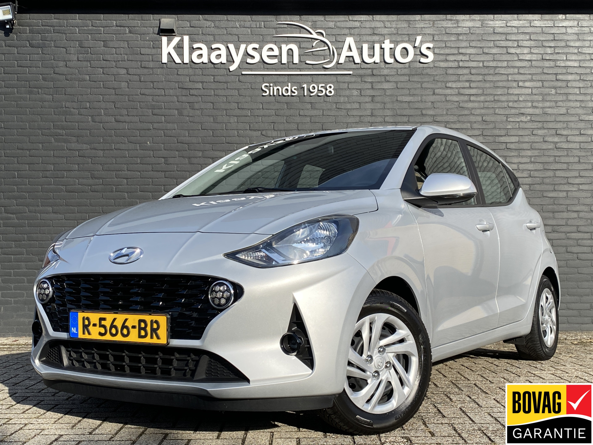 Hyundai i10 1.0 Comfort | 1e eigenaar | airco | apple carplay | cruise control | all season banden | dab | apk t/m 6-2028